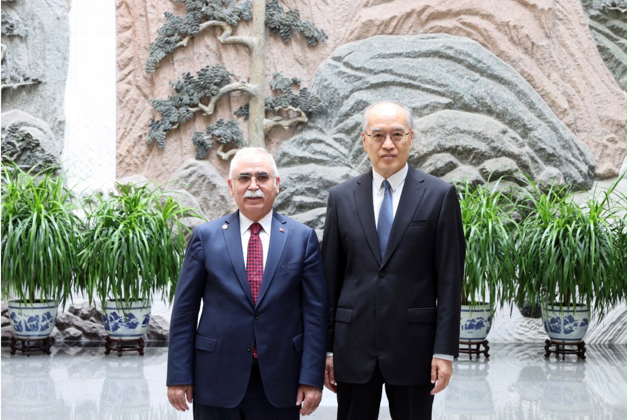 AYM Başkanı Kadir Özkaya Çin ziyareti
