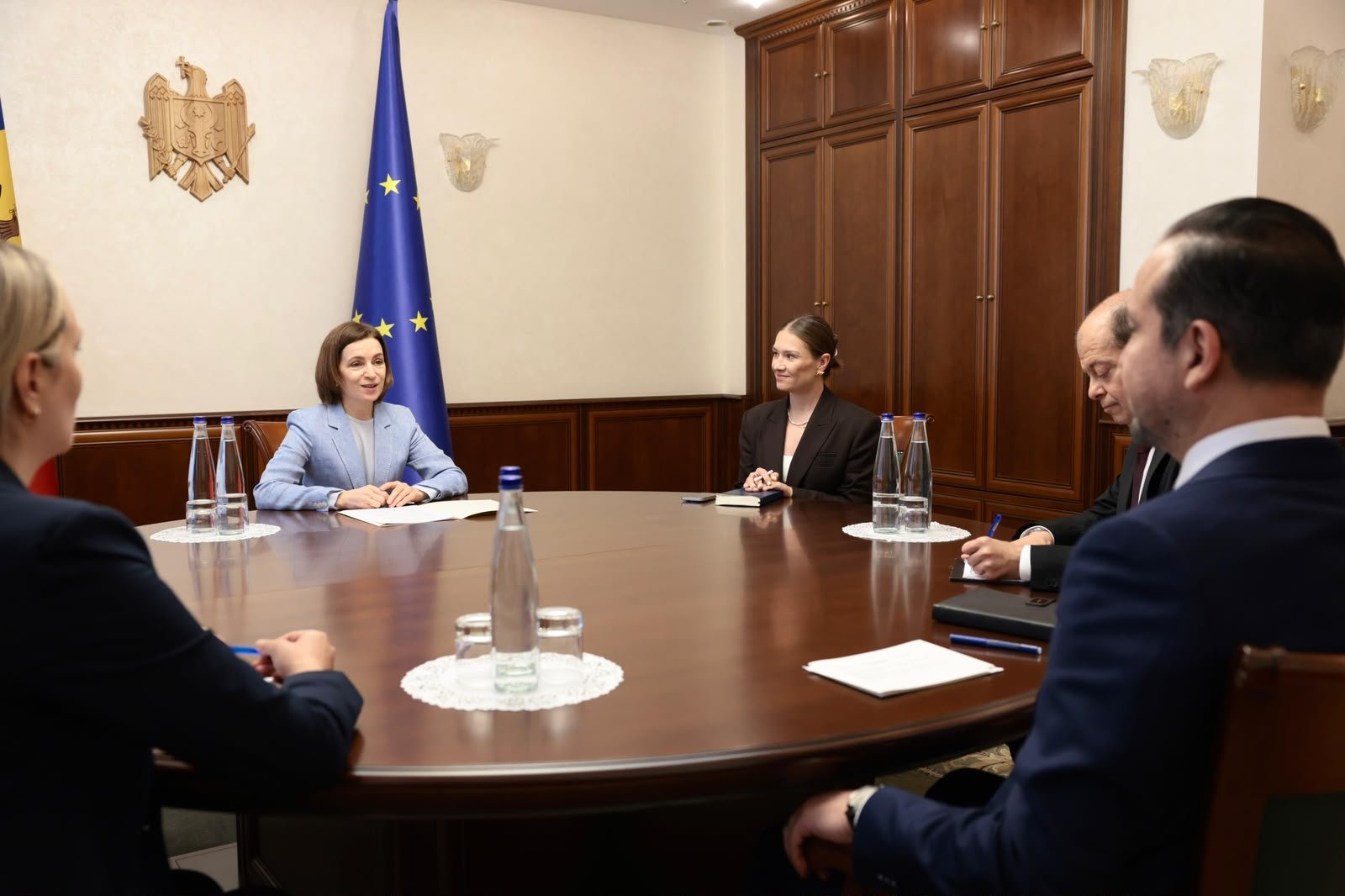 AK Partili Zorlu, Moldova Cumhurbaşkanı Sandu ile görüştü