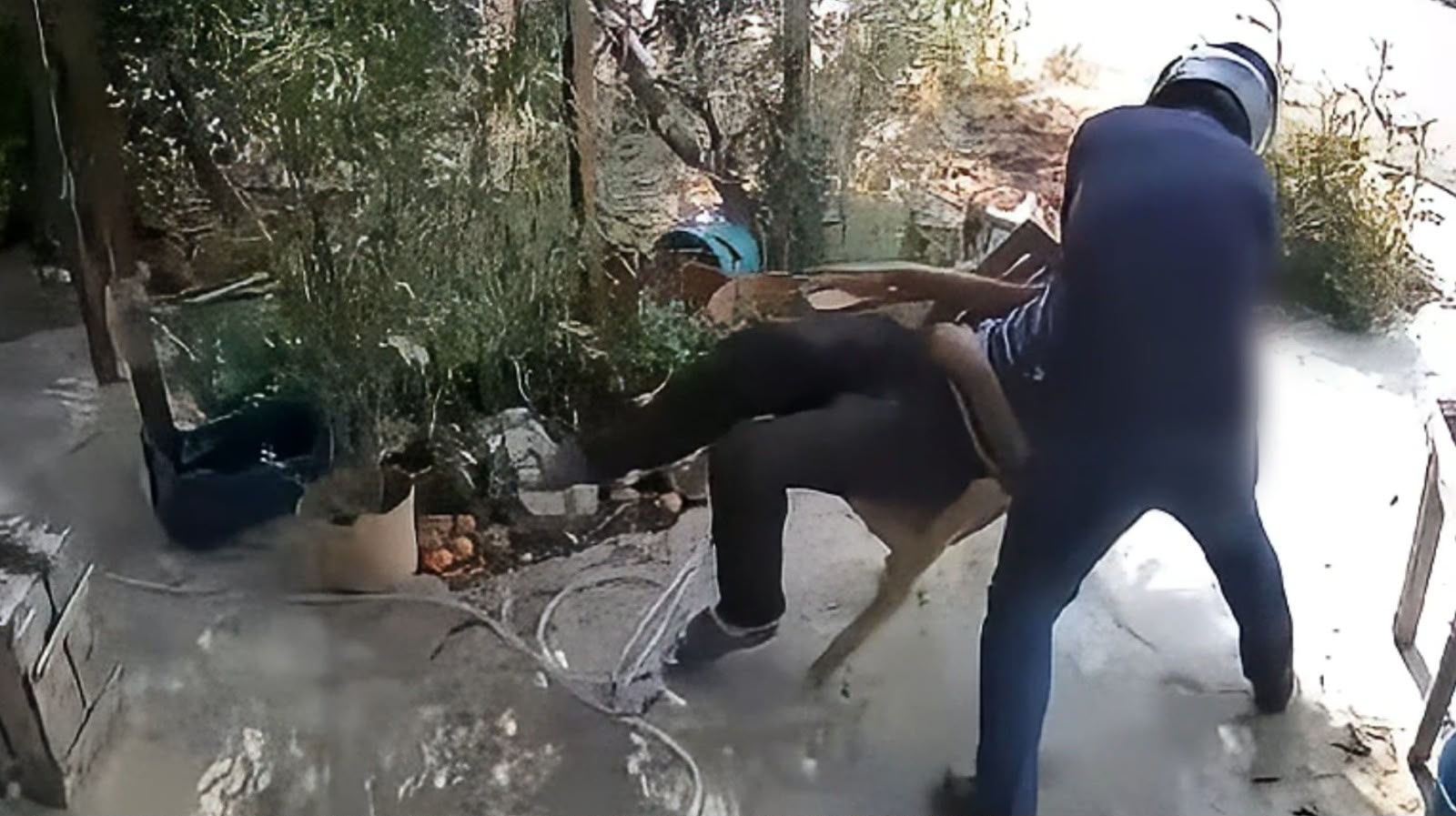 Kasklı saldırgan Adnan Yalçın