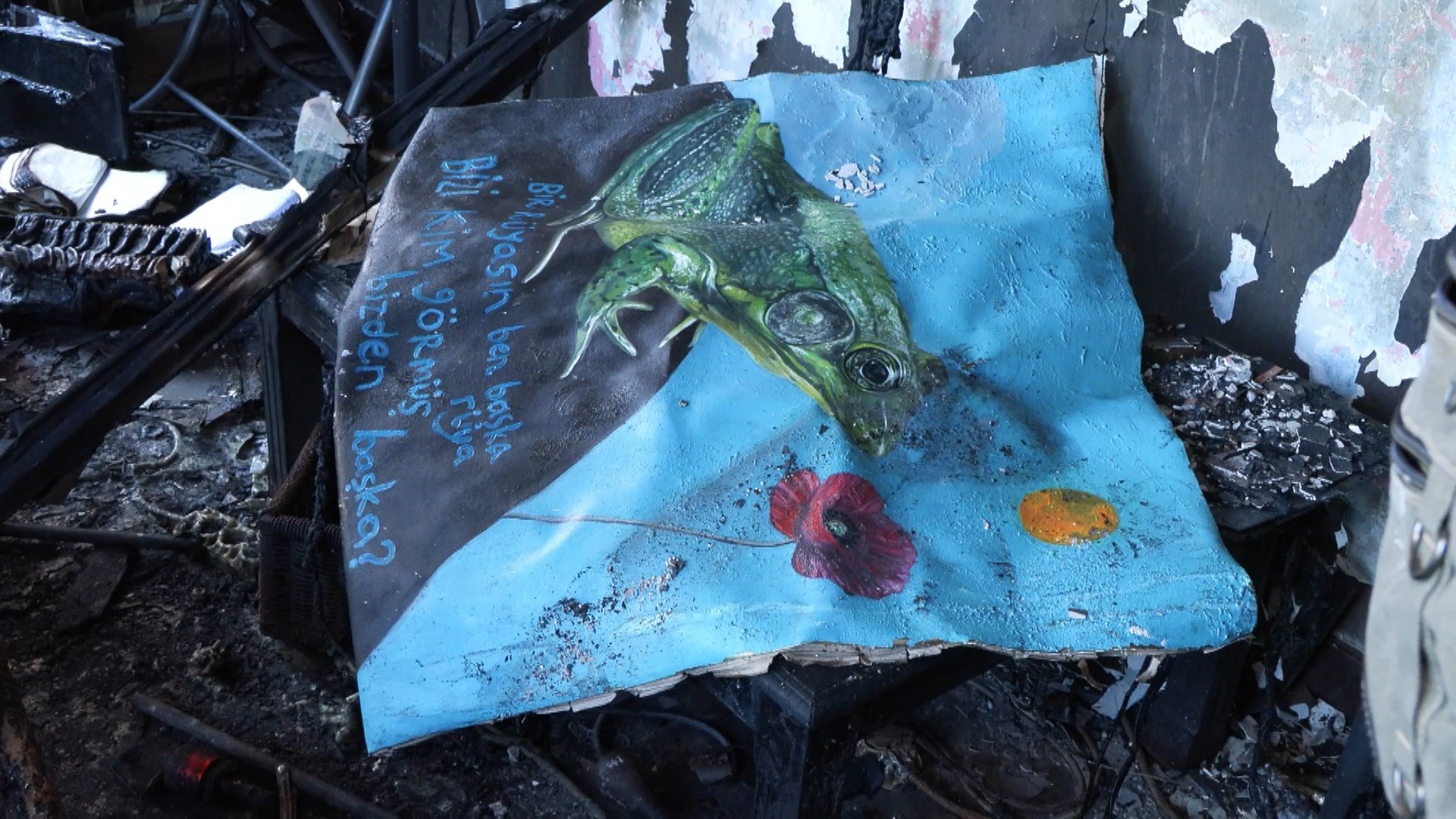 Ressam Murat Melih Özen yangında tabloları yandı Beyoğlu