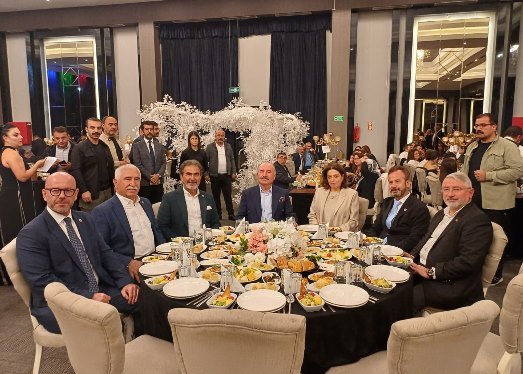 Genç çift Safiye Dilan Tahtasız ve Eren Can Eren