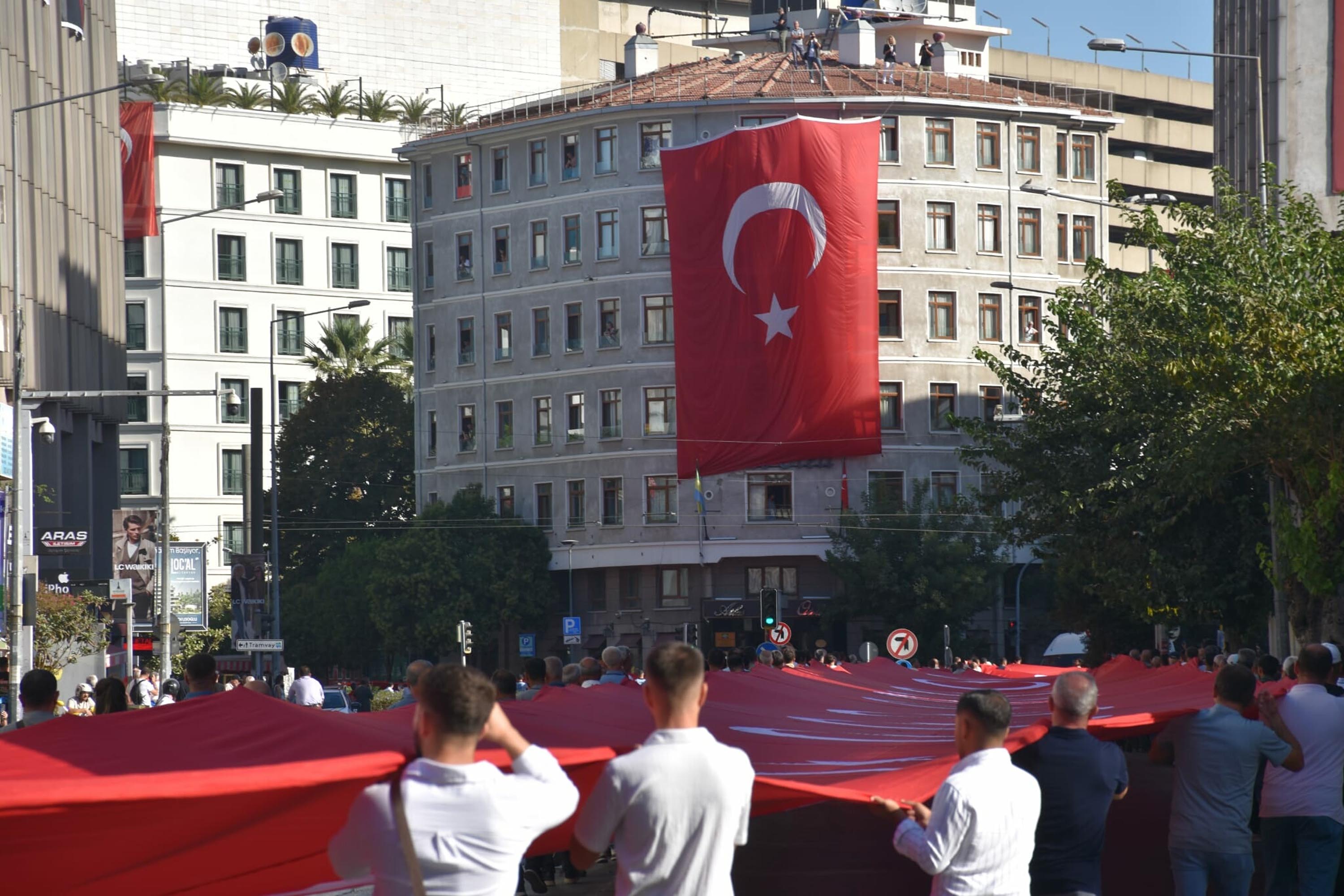 İzmir 9 Eylül kutlamaları