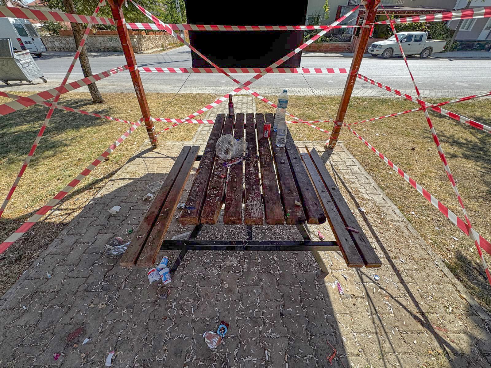 Ilgın Belediyesi tarafından kapatılan kirli kameriye