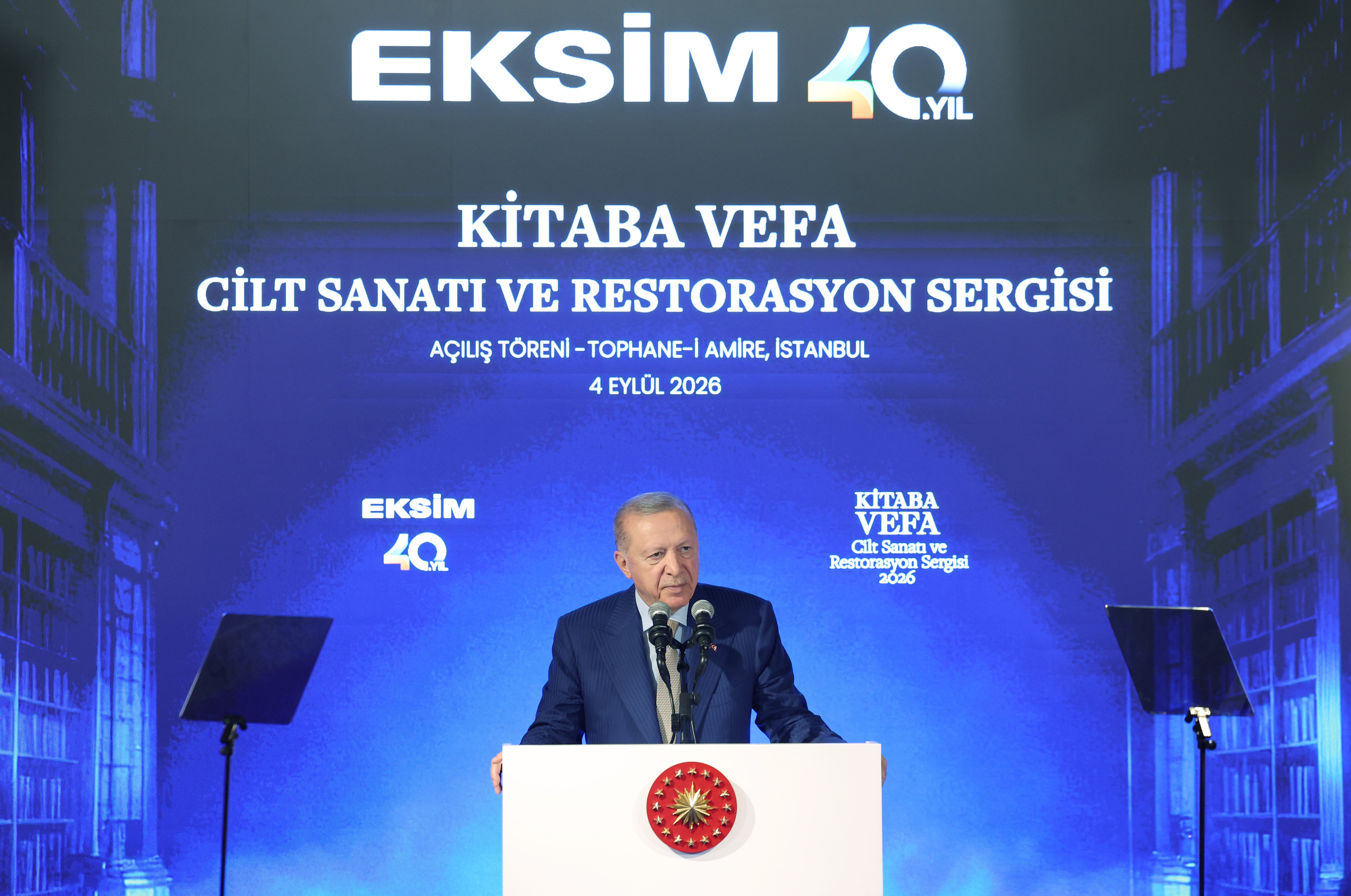 Erdoğan sergi açılışında