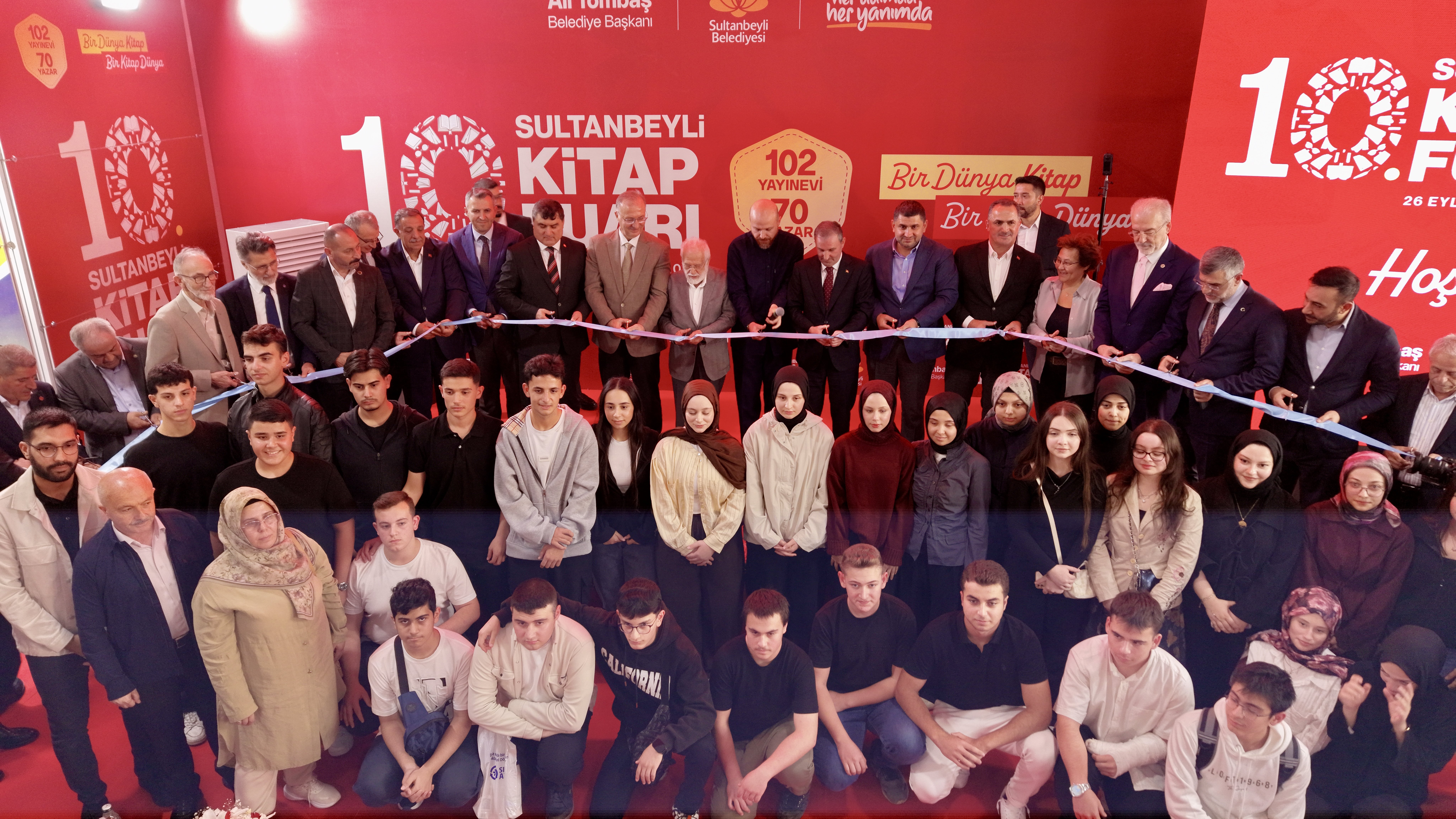 Sultanbeyli Kitap Fuarı ziyaretçiler