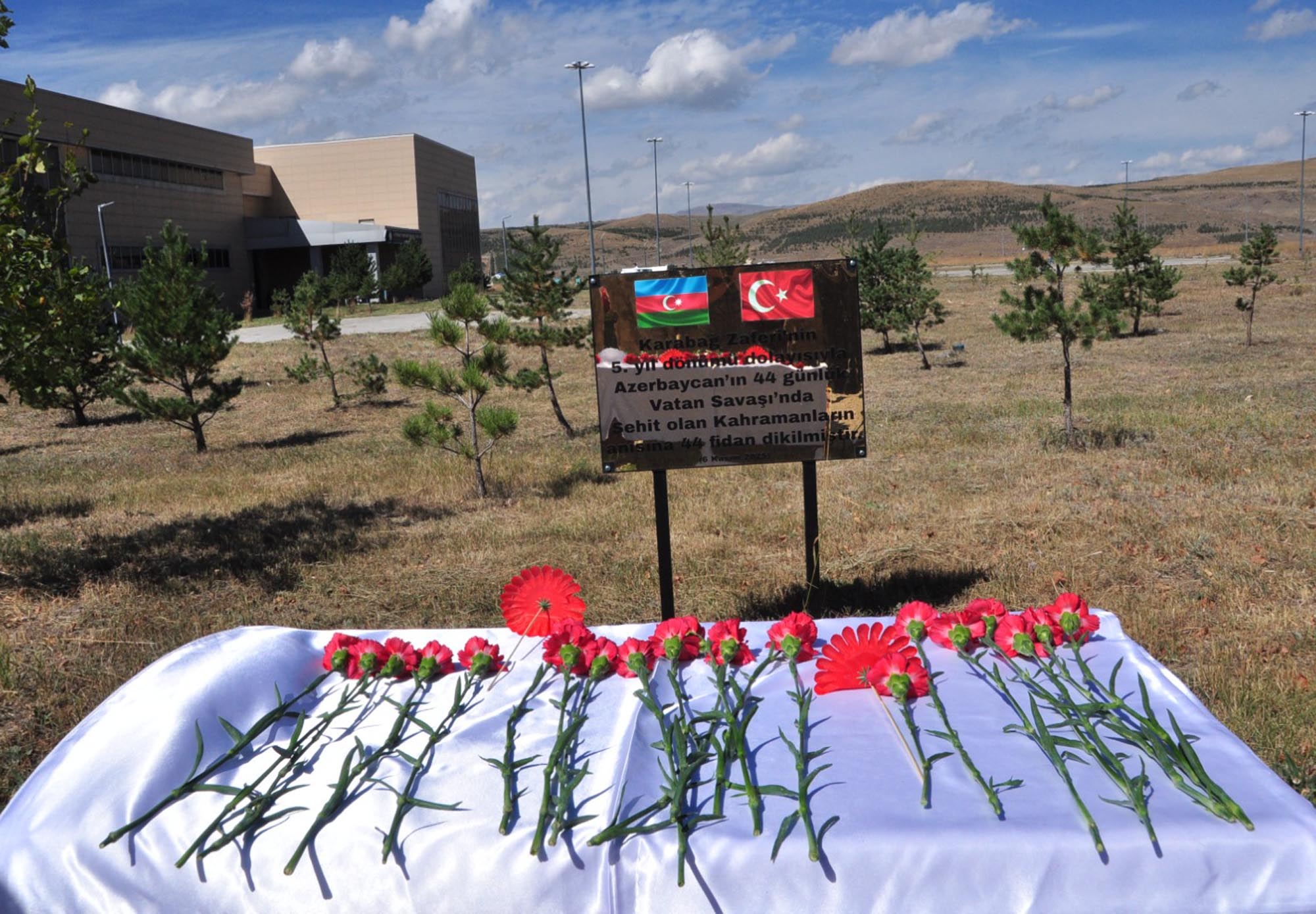 Kars Belediye Başkanı Ötüken Senger