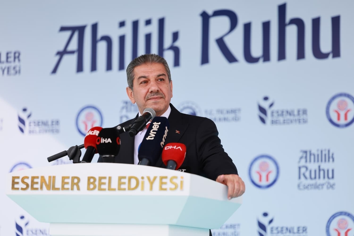 Esenler’de Ahilik Haftası etkinliğine katılan kalabalık