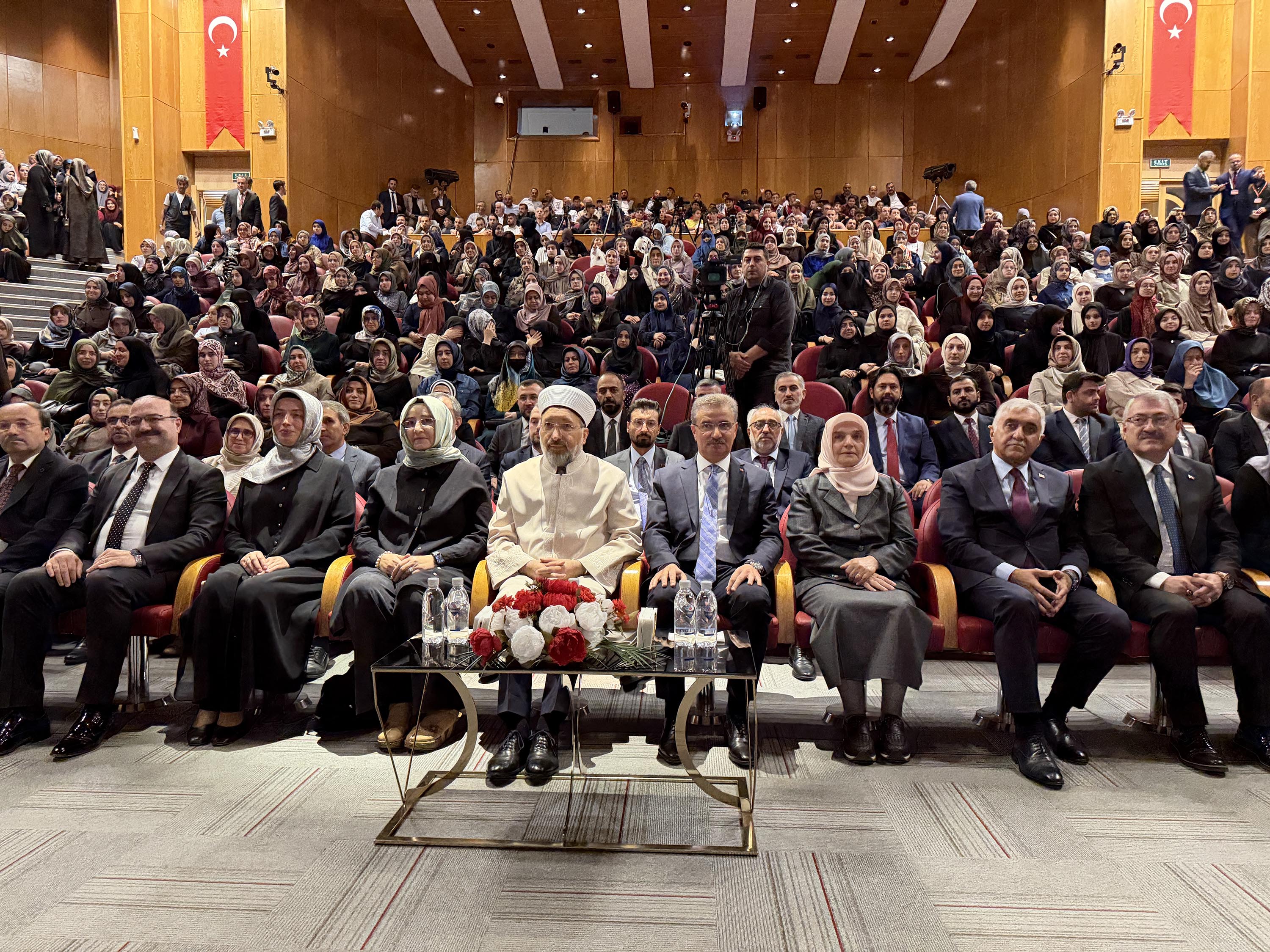 Diyanet İşleri Başkanı Safi Arpaguş Kur
