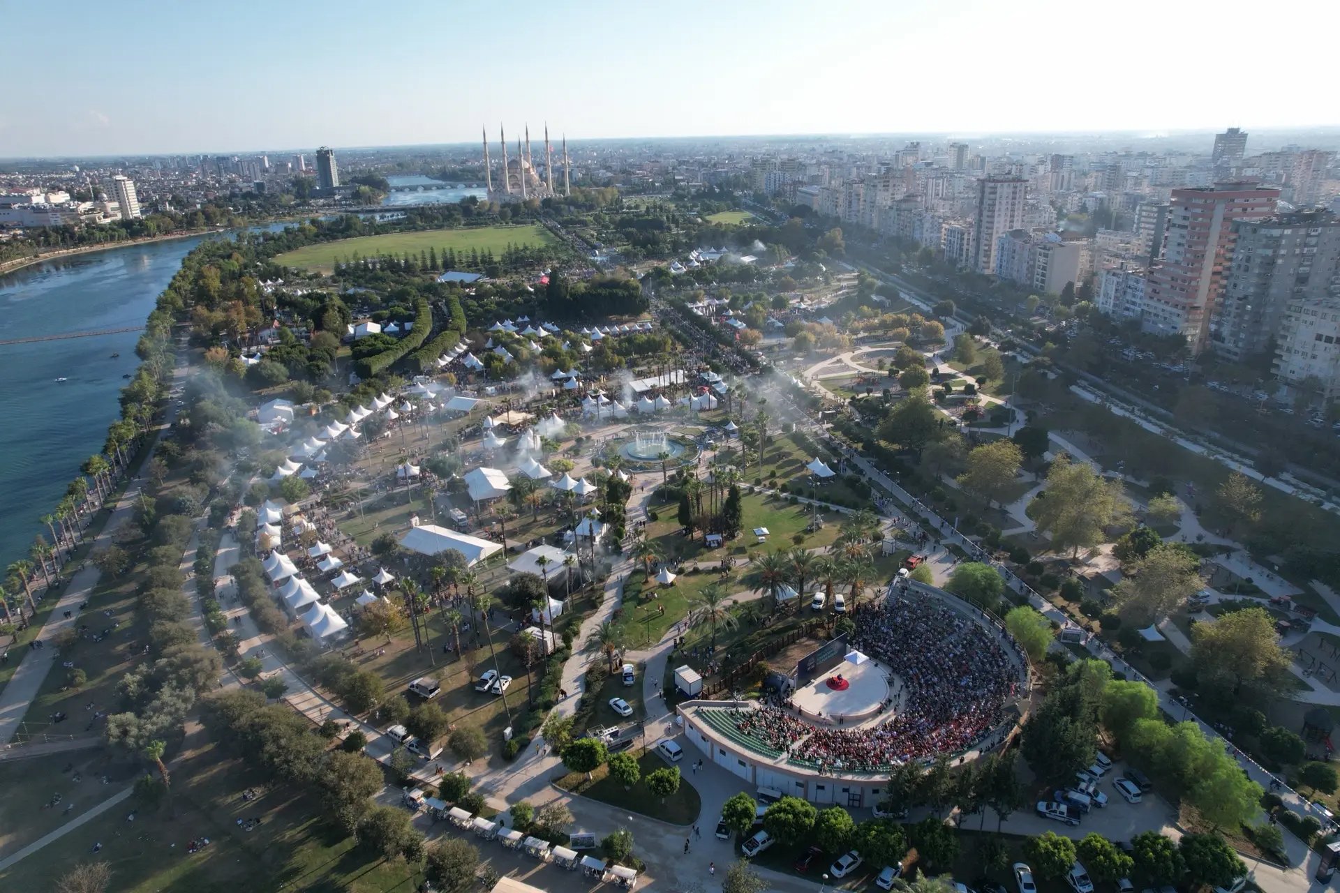 10. Uluslararası Adana Lezzet Festivali için hazırlıklar sürüyor.