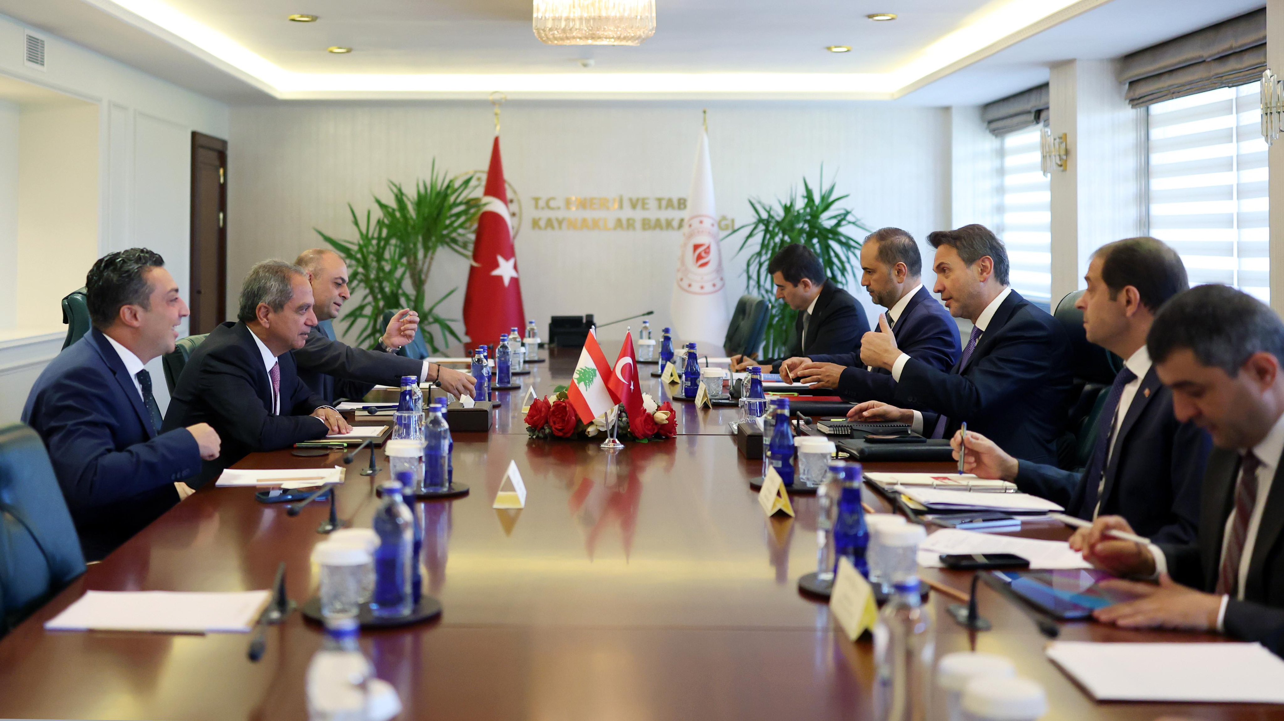 Enerji ve Tabii Kaynaklar Bakanı Alparslan Bayraktar Lübnan Enerji ve Su Bakanı Joseph Saddi görüşmesi