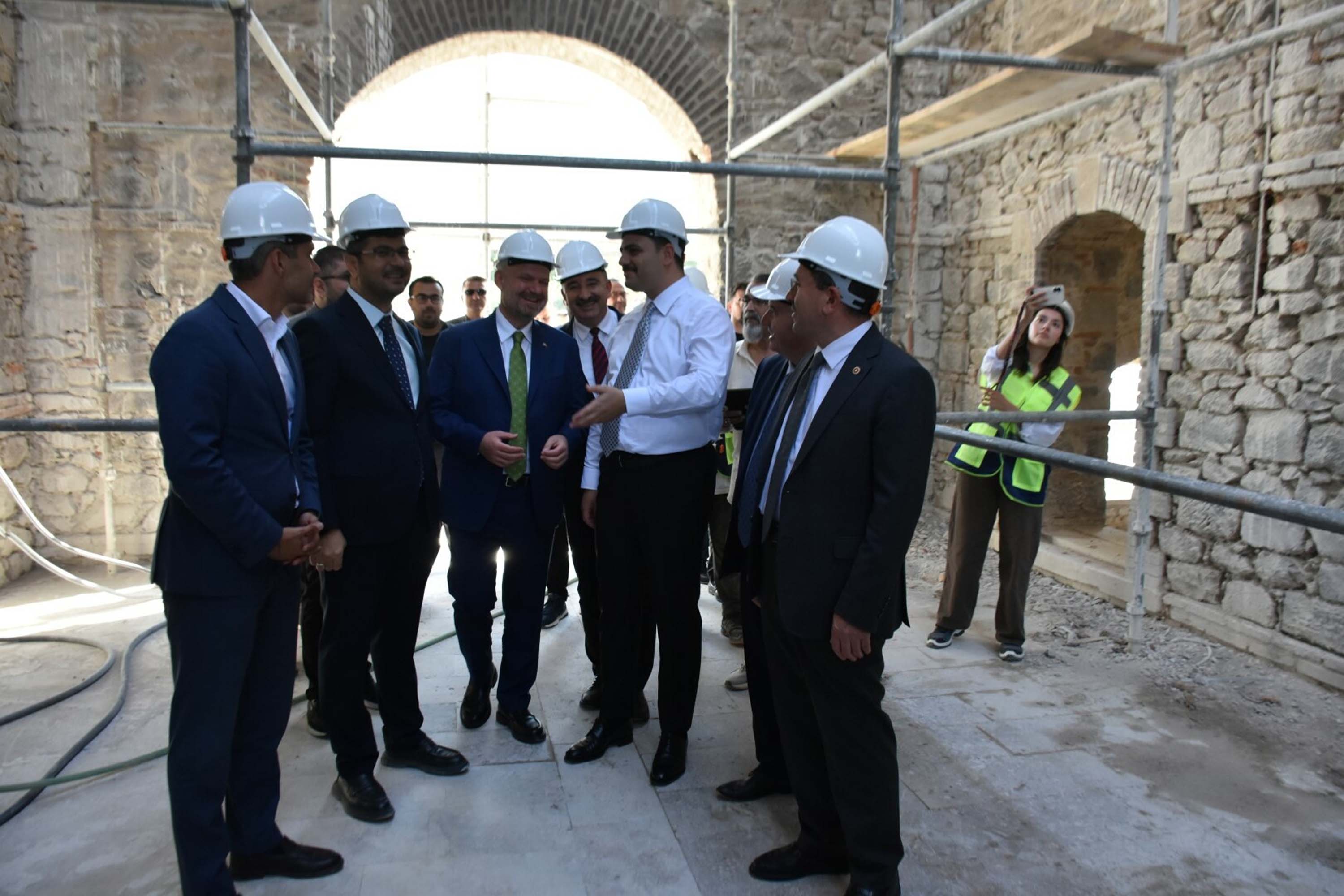 İzmir Tarihi Un Fabrikası restorasyon detayları