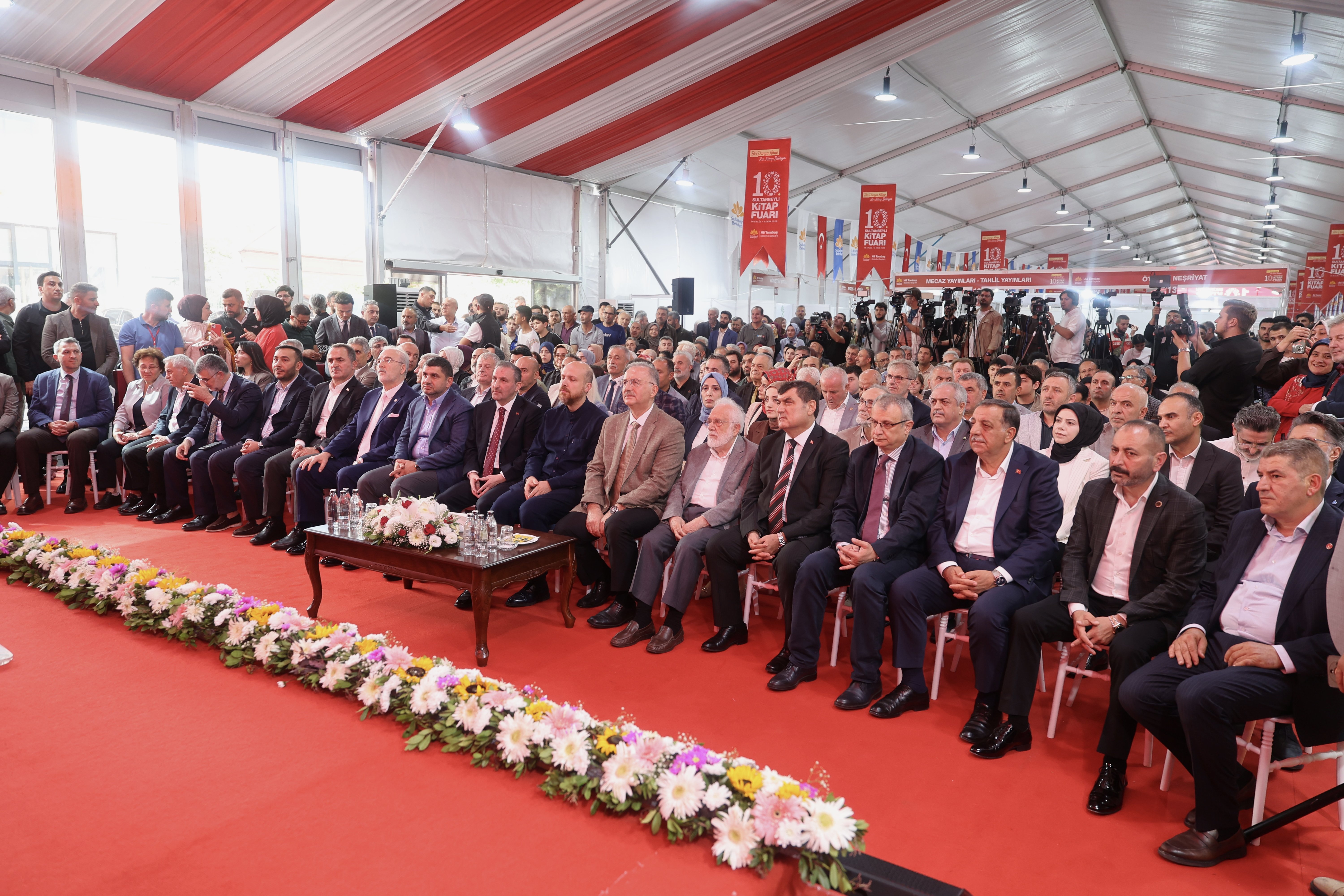 Bilal Erdoğan Sultanbeyli Kitap Fuarı açılışı
