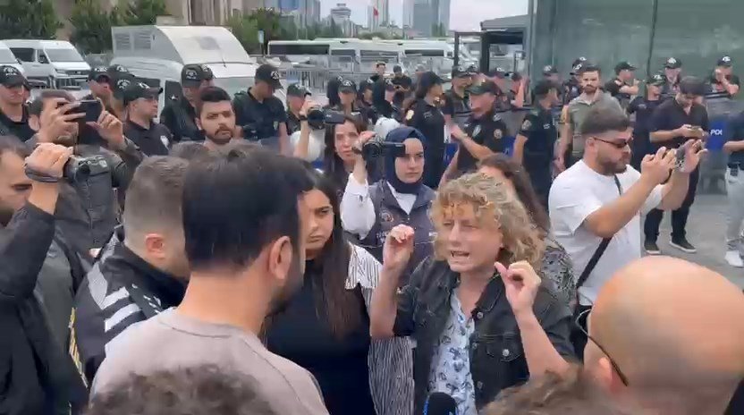 Şüpheliler sağlık kontrolüne getirildi