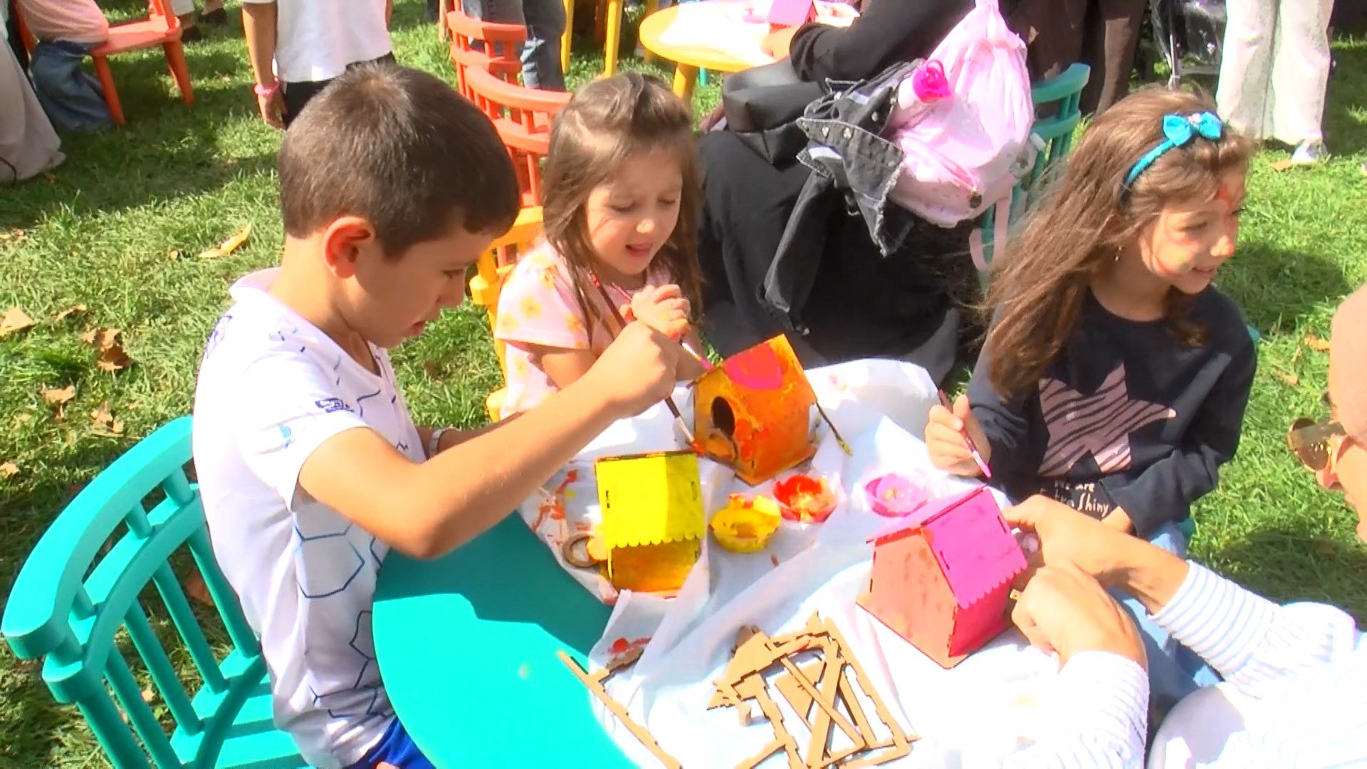 Aile Festivali Rami Kütüphanesi kalabalık