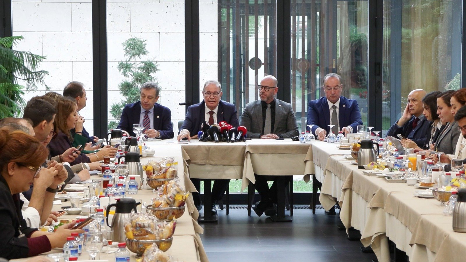 CHP Grup Başkanı Faik Öztrak, fon krizi açıklaması