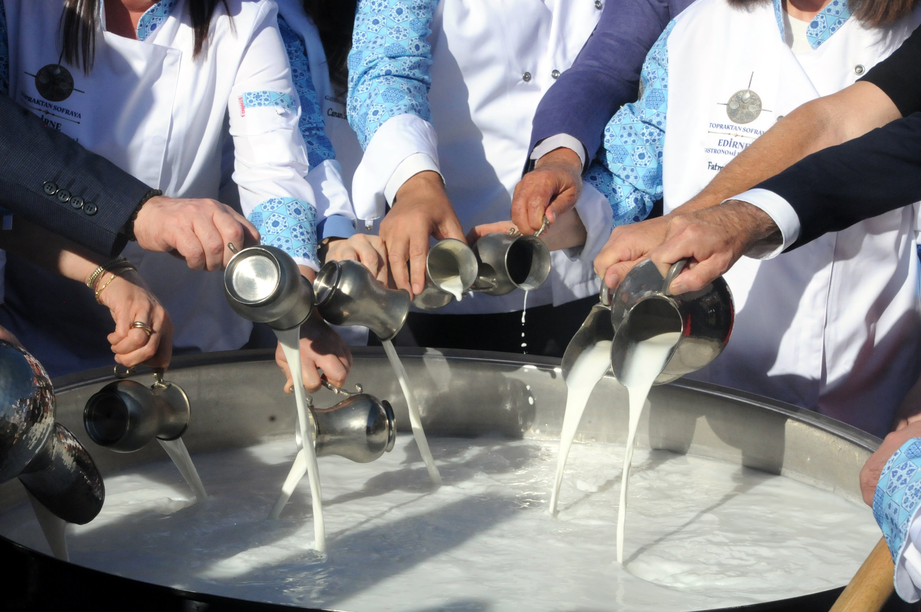 Festivalde peynir tadım etkinliği