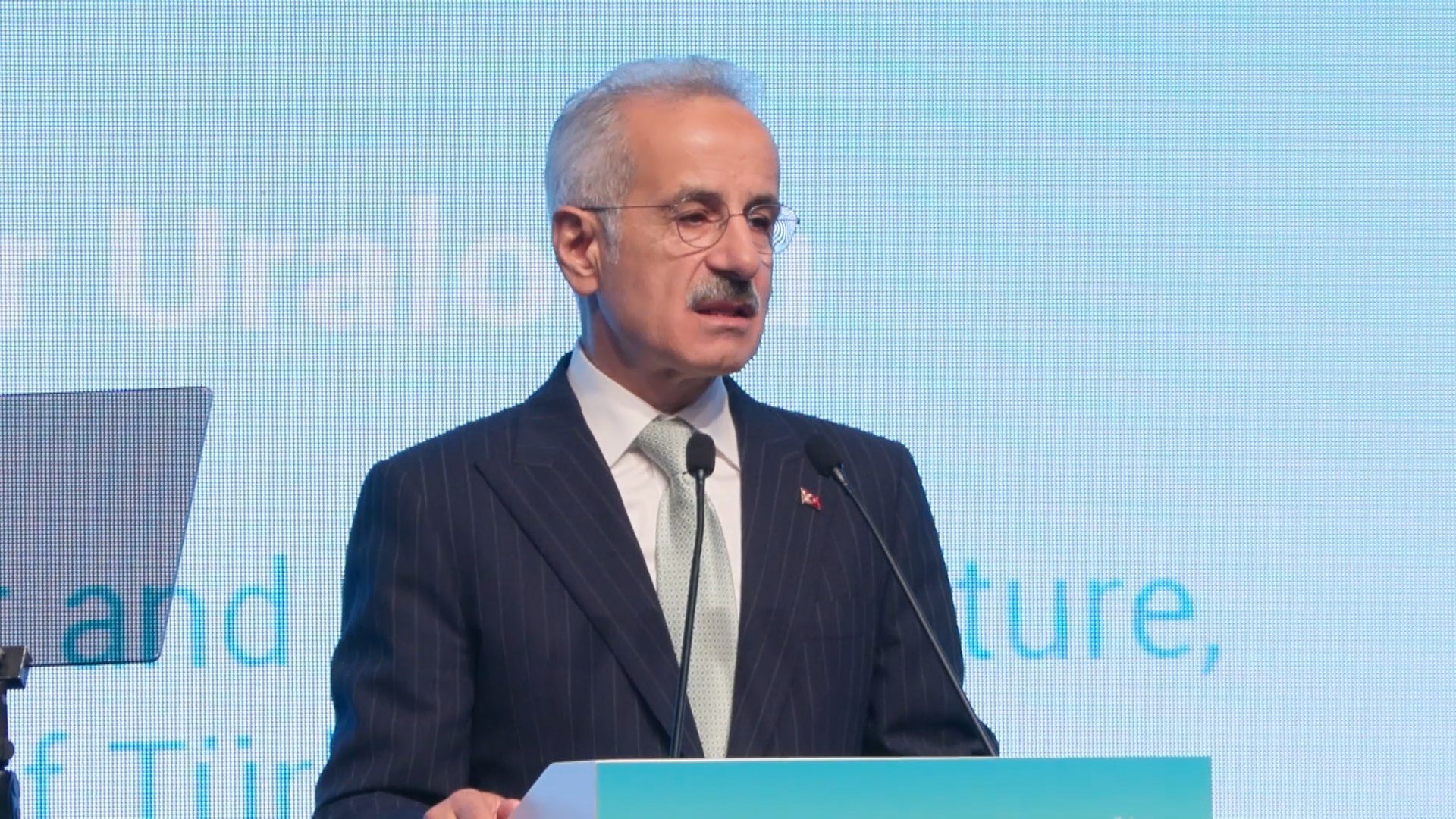 Bakan Uraloğlu ACI World Havalimanı Deneyim Zirvesi 2026 açılışında konuştu