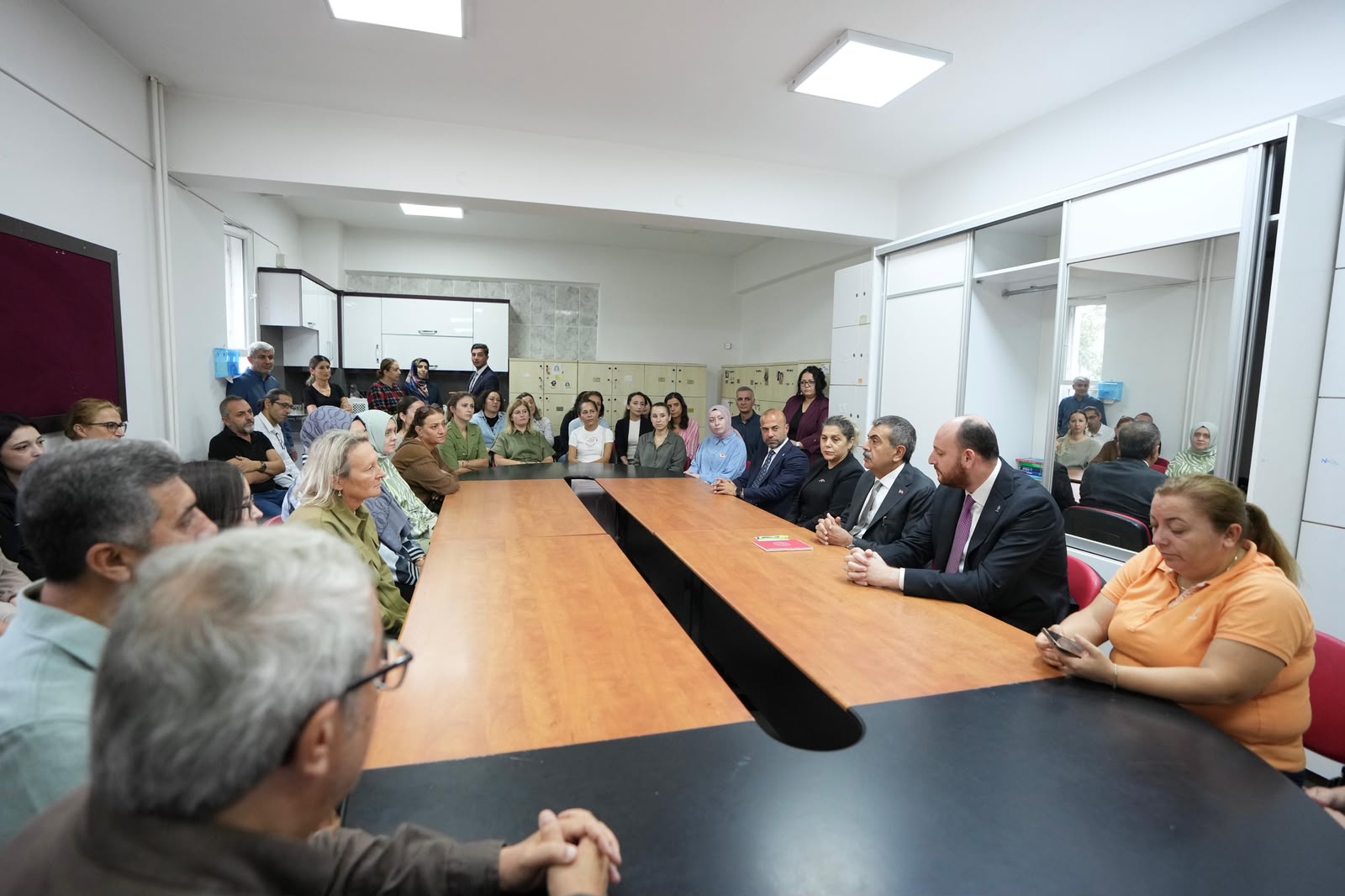 Bakan Tekin eğitimdeki gelişmeleri anlattı