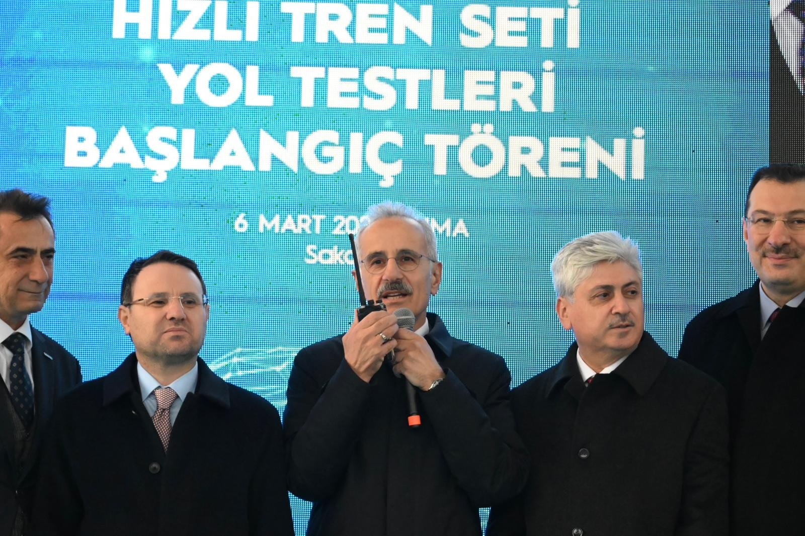 Milli elektrikli hızlı tren detay