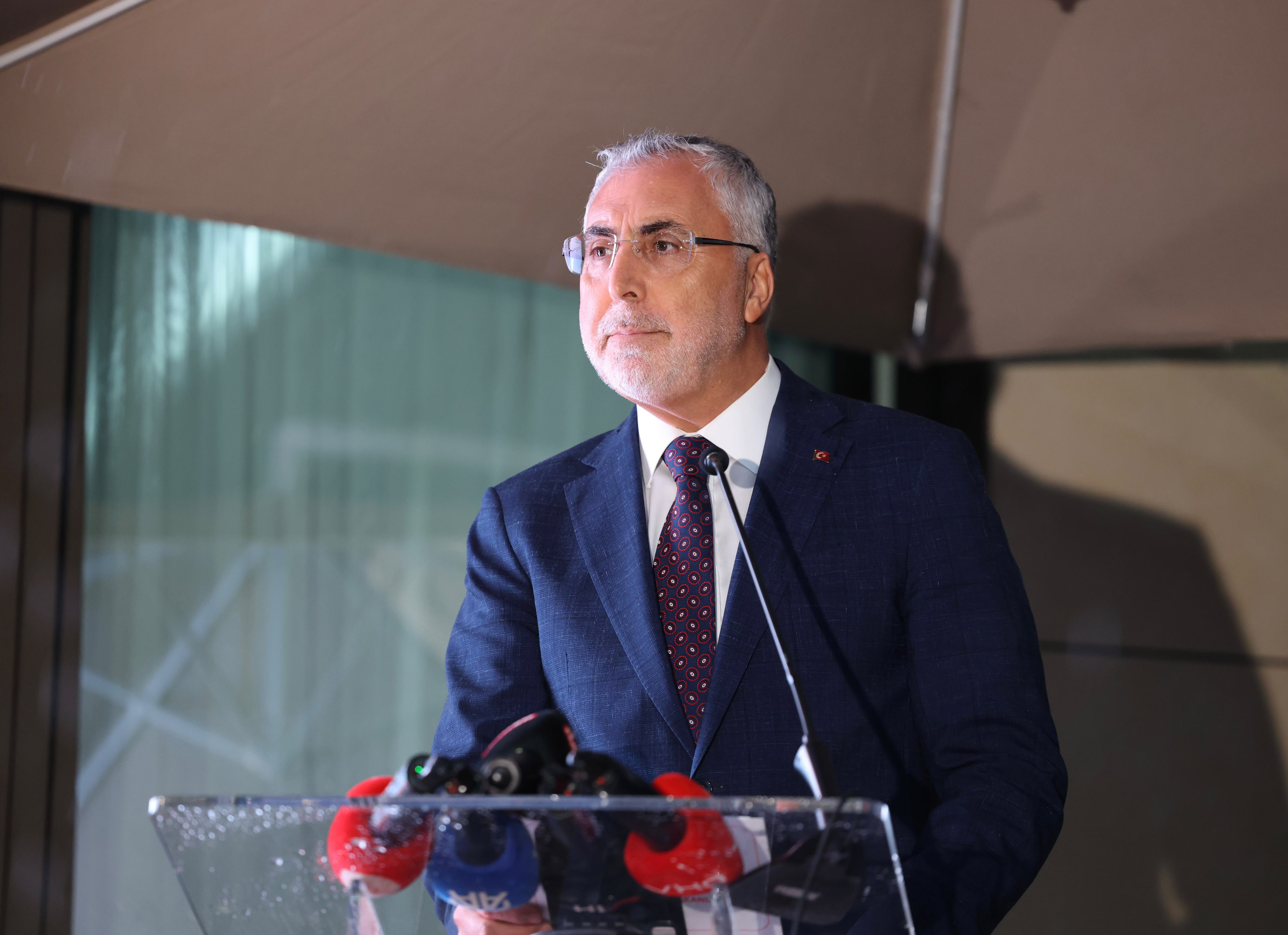 Bakan Vedat Işıkhan Ukrayna resepsiyonu