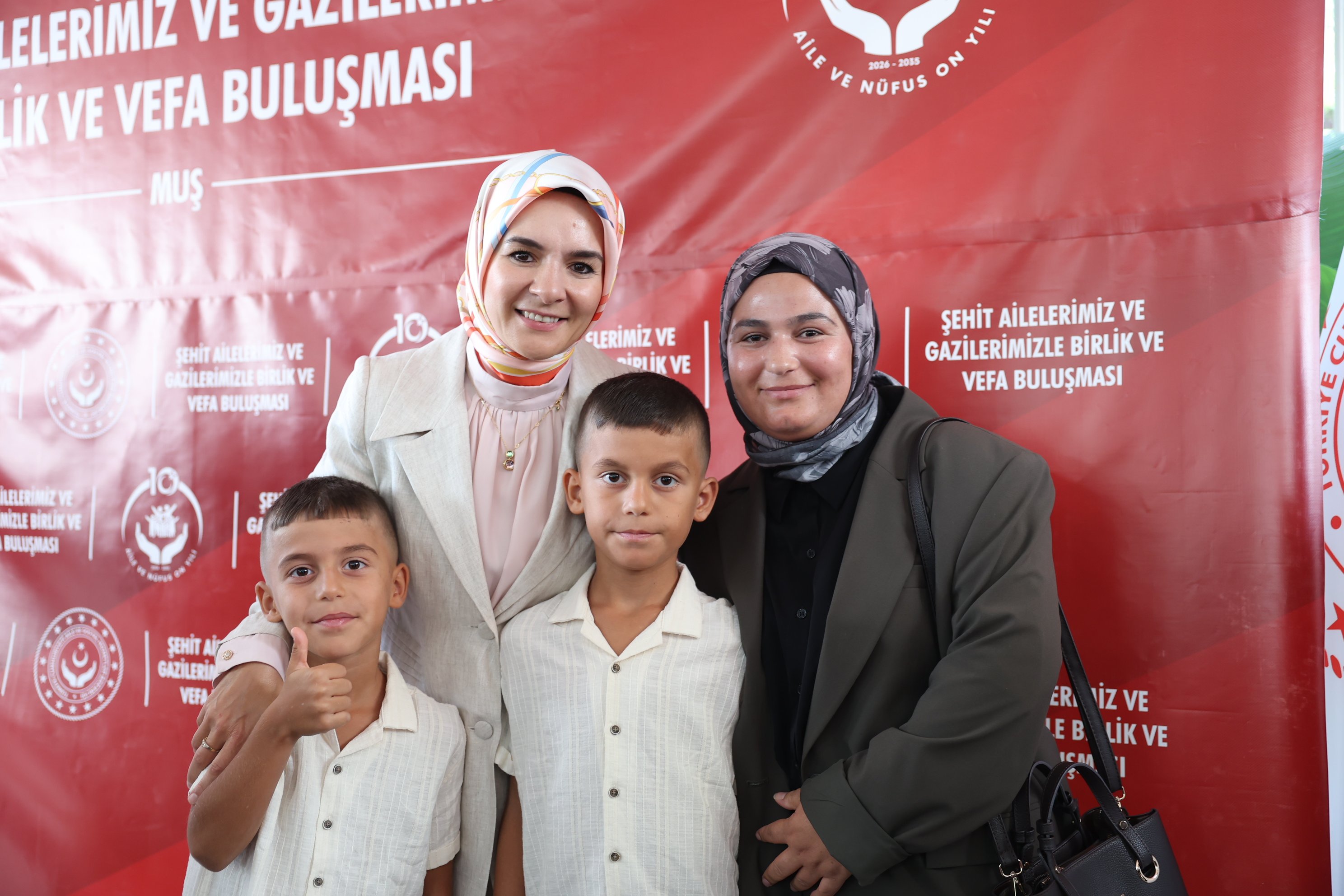 Aile ve Sosyal Hizmetler Bakanı Göktaş konuşuyor