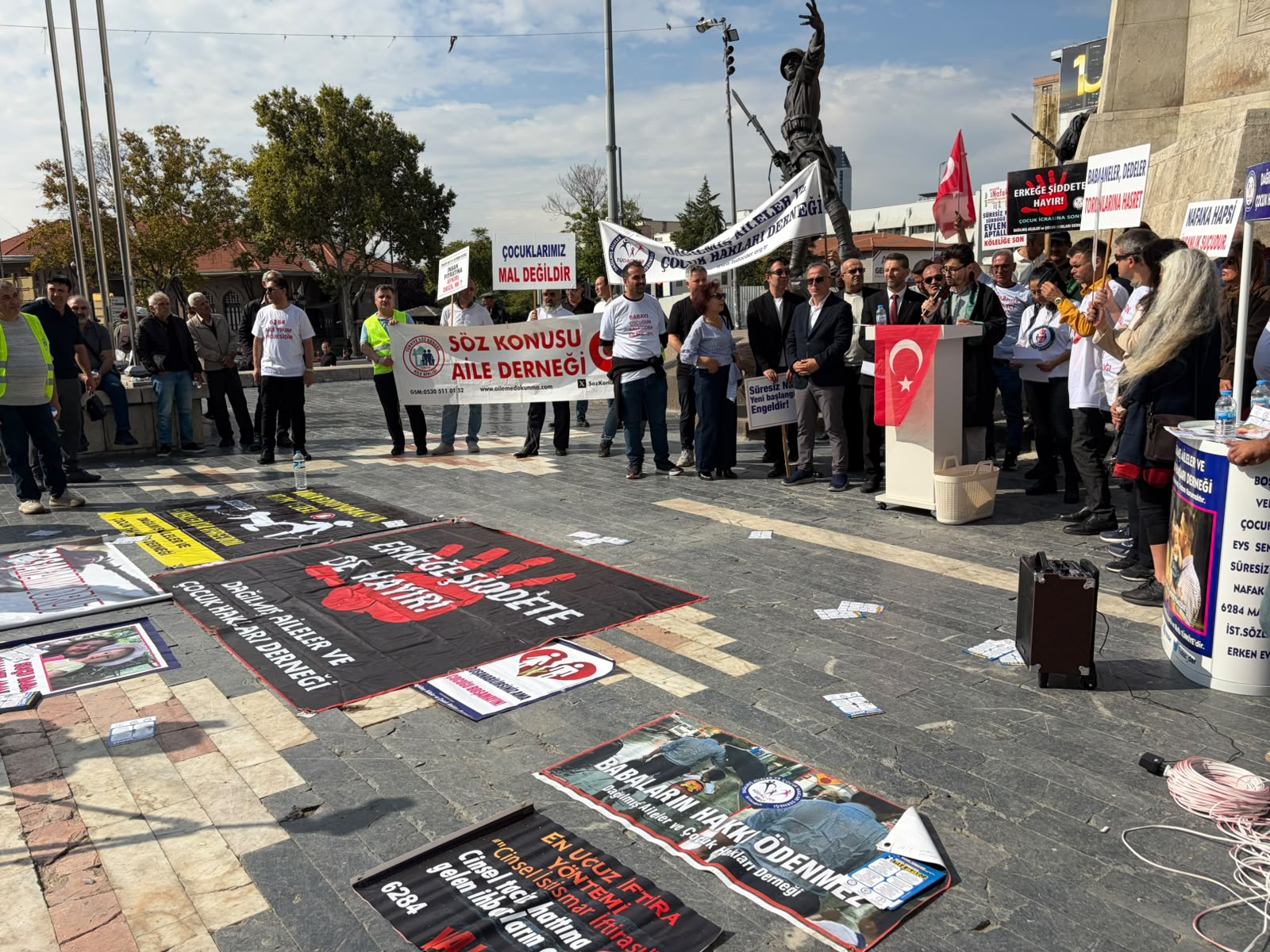 Süresiz nafaka protestosu Ankara