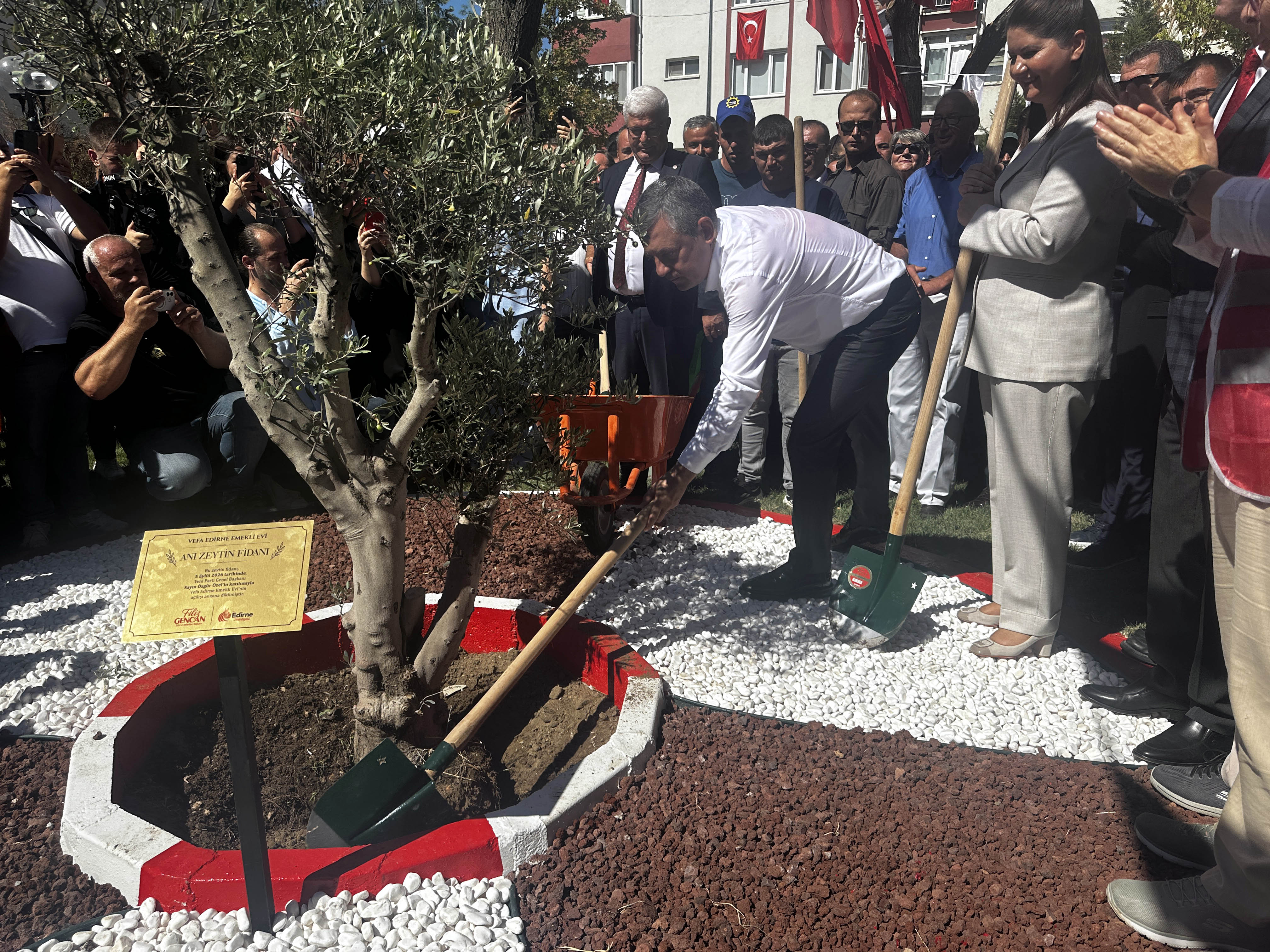 Özgür Özel Edirne