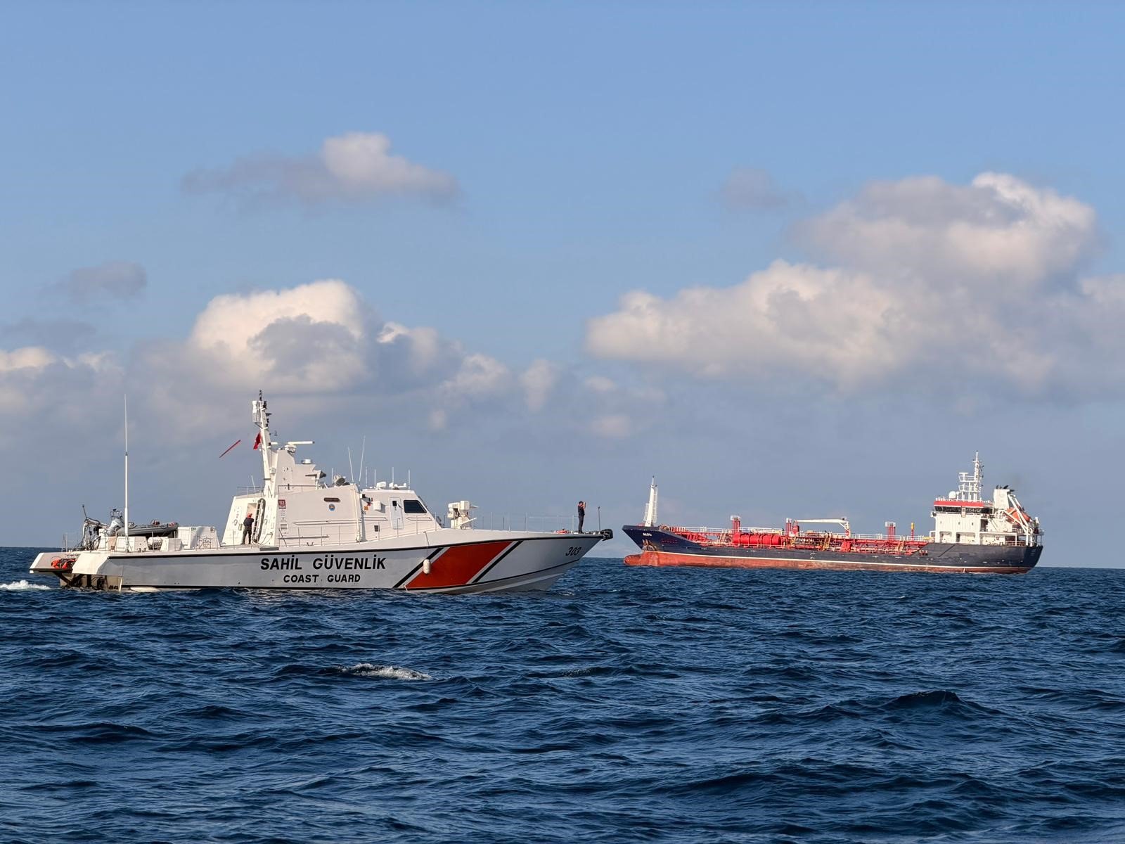 Silivri açıklarında arama kurtarma çalışmaları