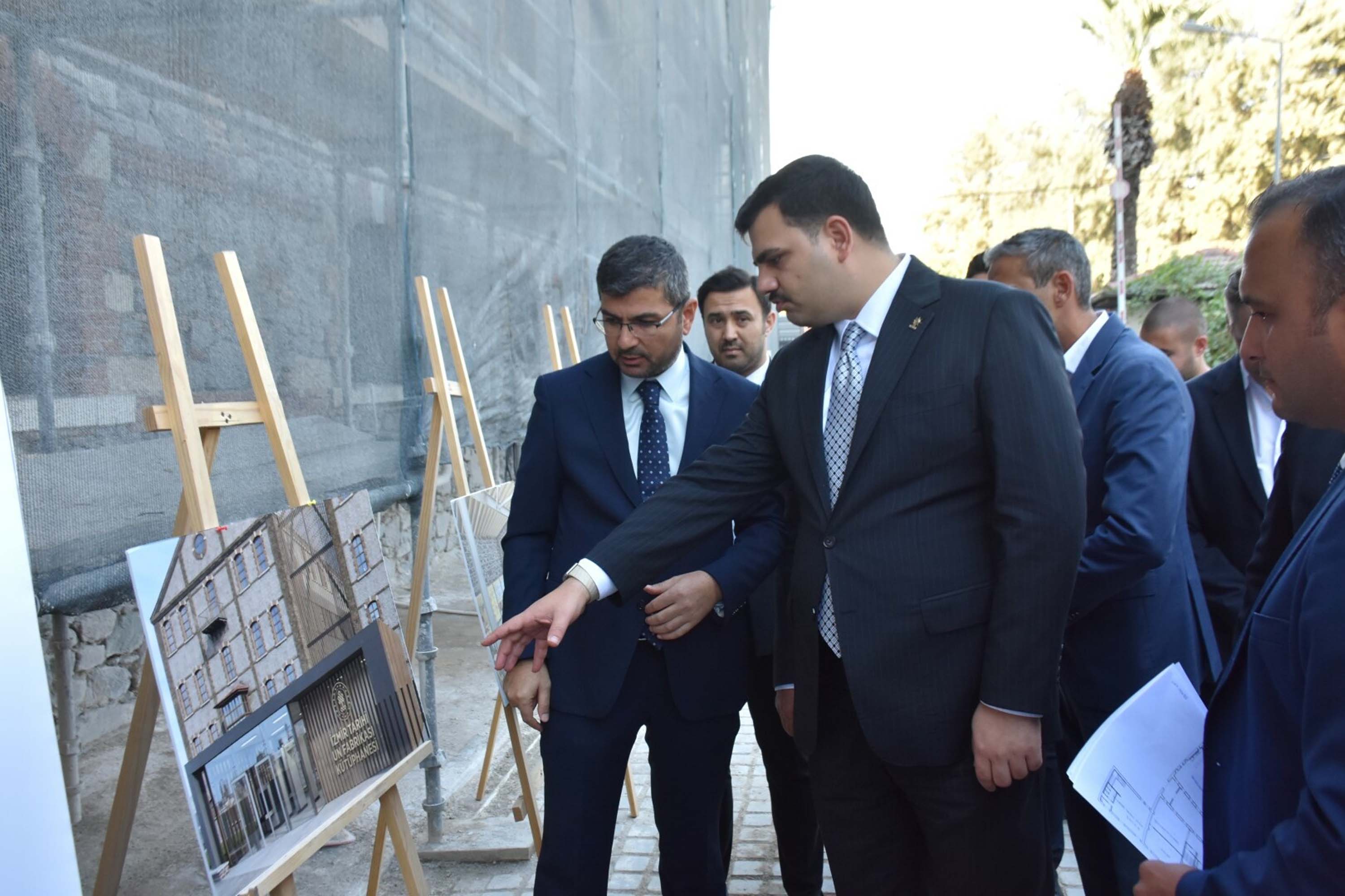 İzmir Tarihi Un Fabrikası restorasyon çalışmaları