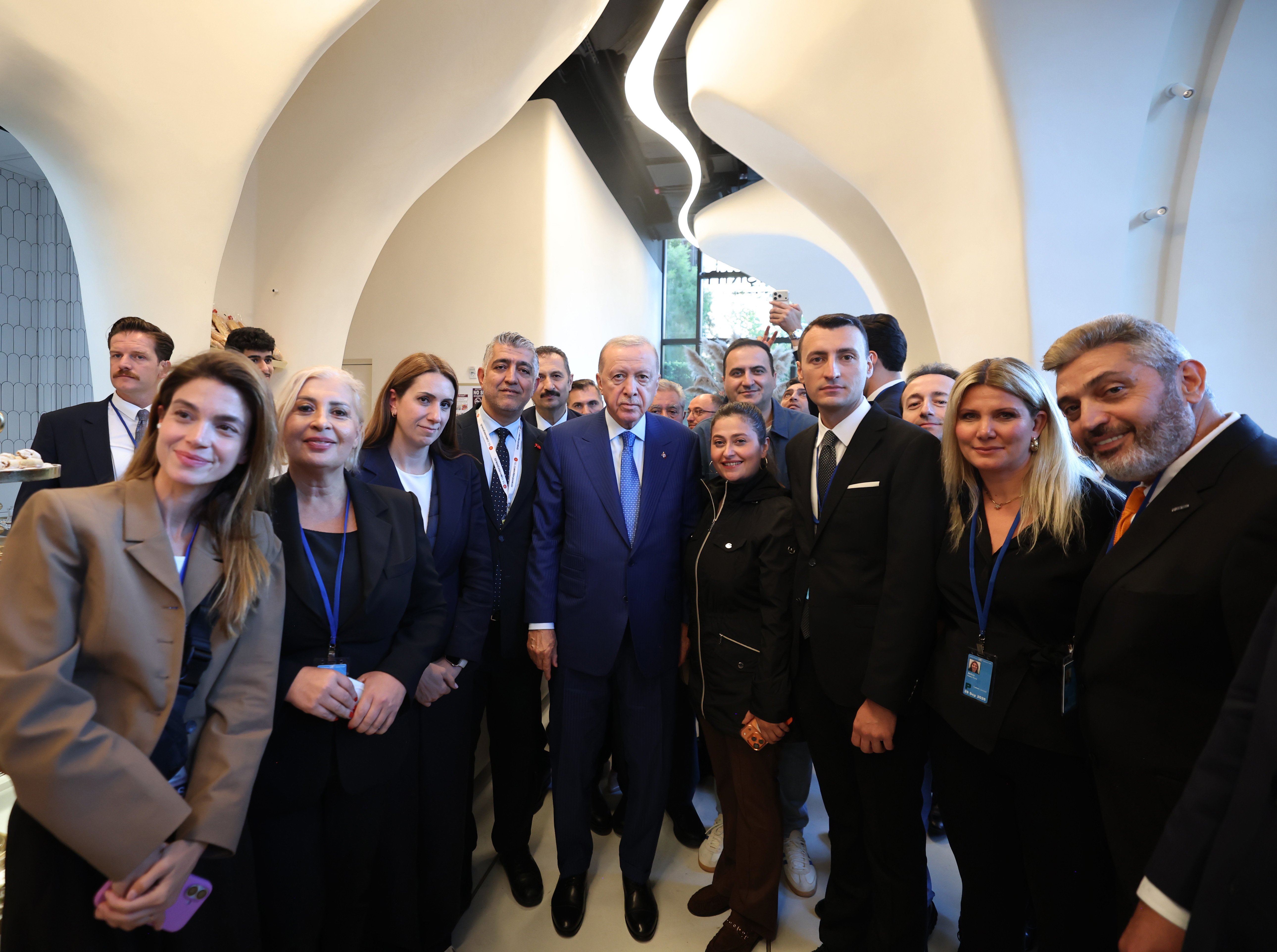 Cumhurbaşkanı Erdoğan çay içti