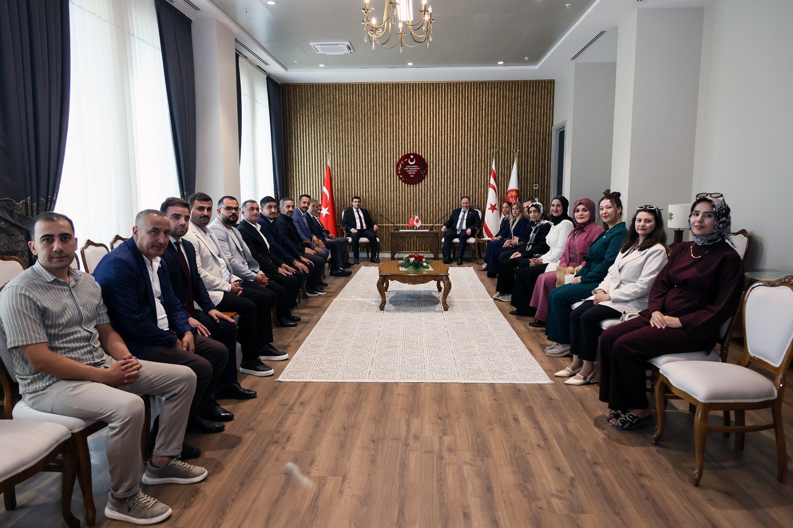 KKTC Cumhuriyet Meclisi Başkanı Ziya Öztürkler TÜRKGEF Başkanı Ahmet Bayduz ile görüştü