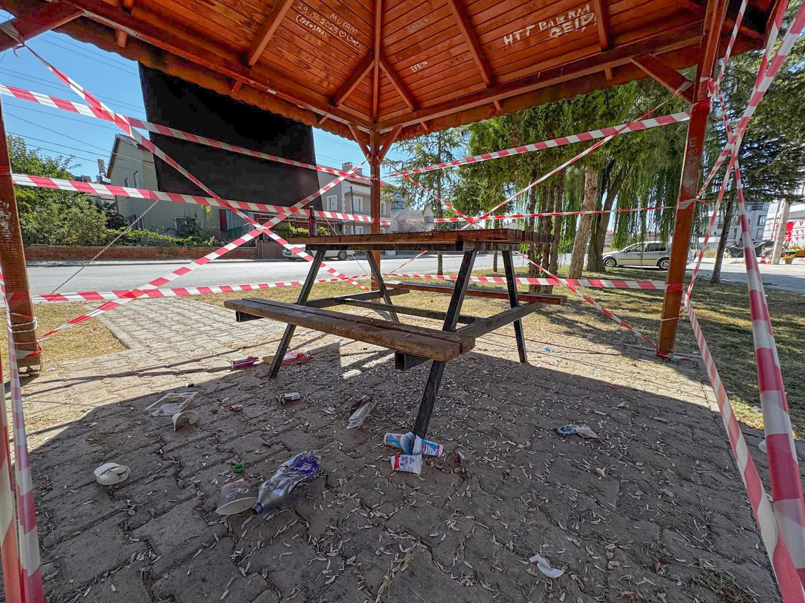 Ilgın Belediye Başkanı Ömer Apil açıklama yaparken