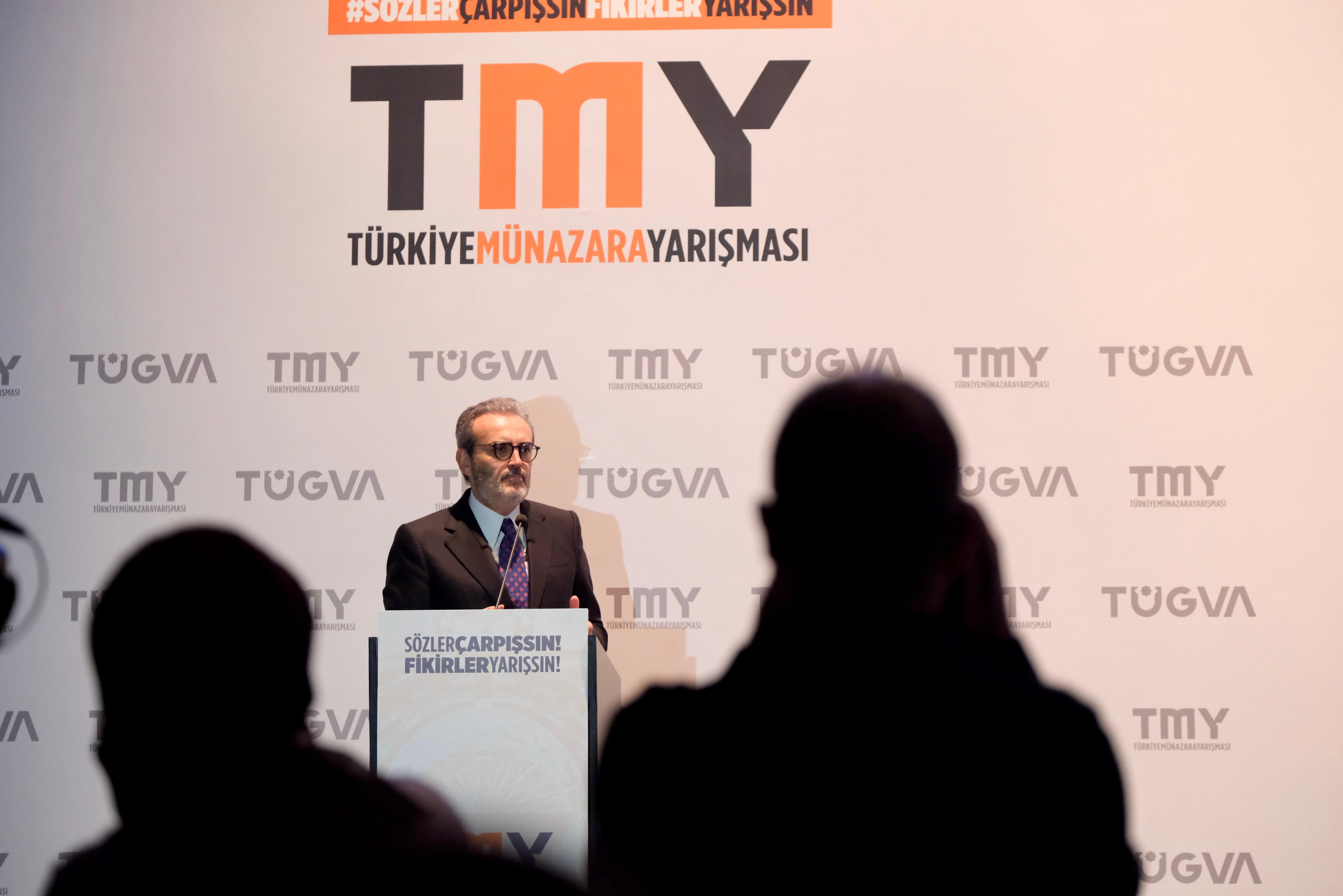 TÜGVA Münazara Yarışması öğrenciler
