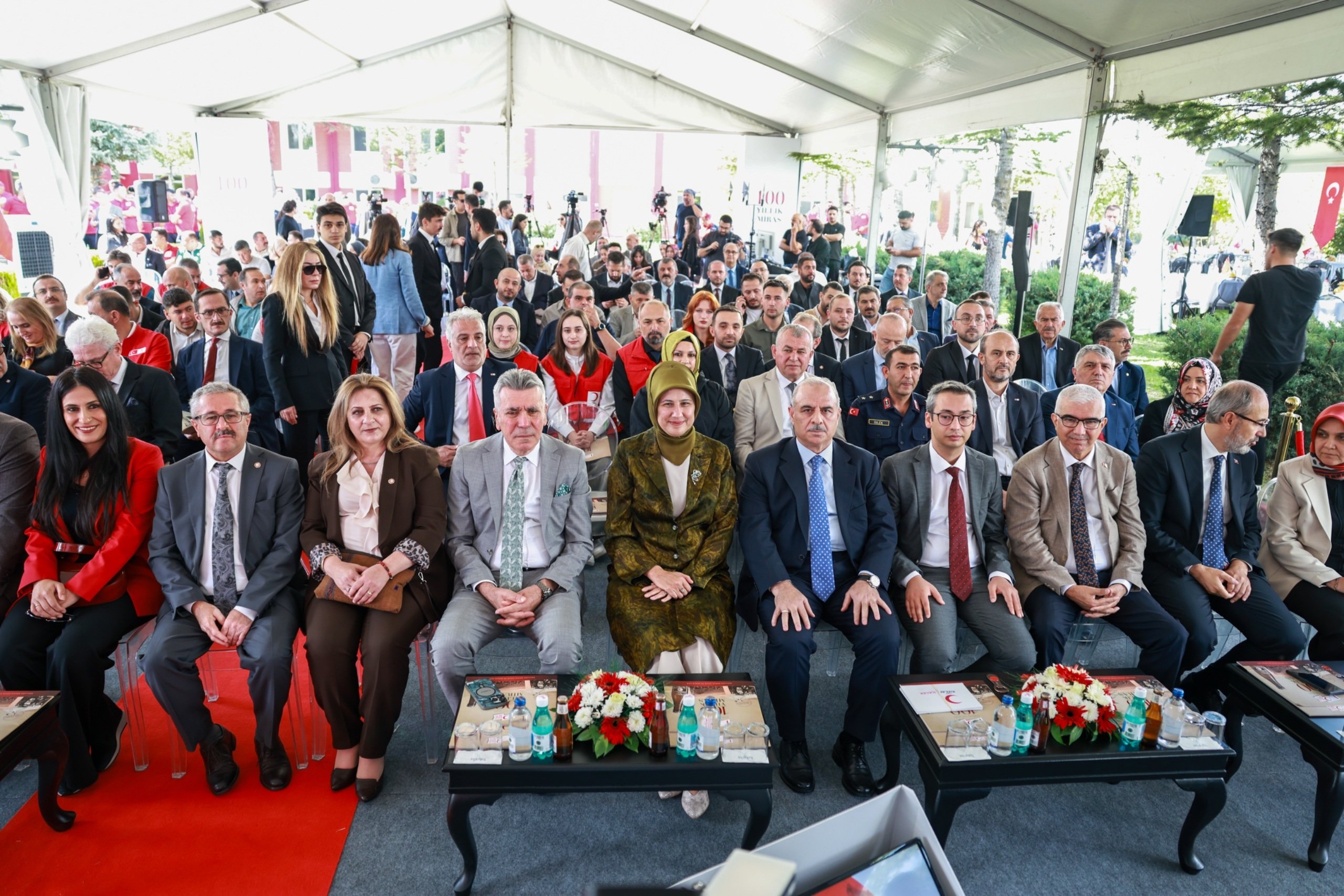Kızılay Maden Suyu 100. yıl kutlaması Afyonkarahisar