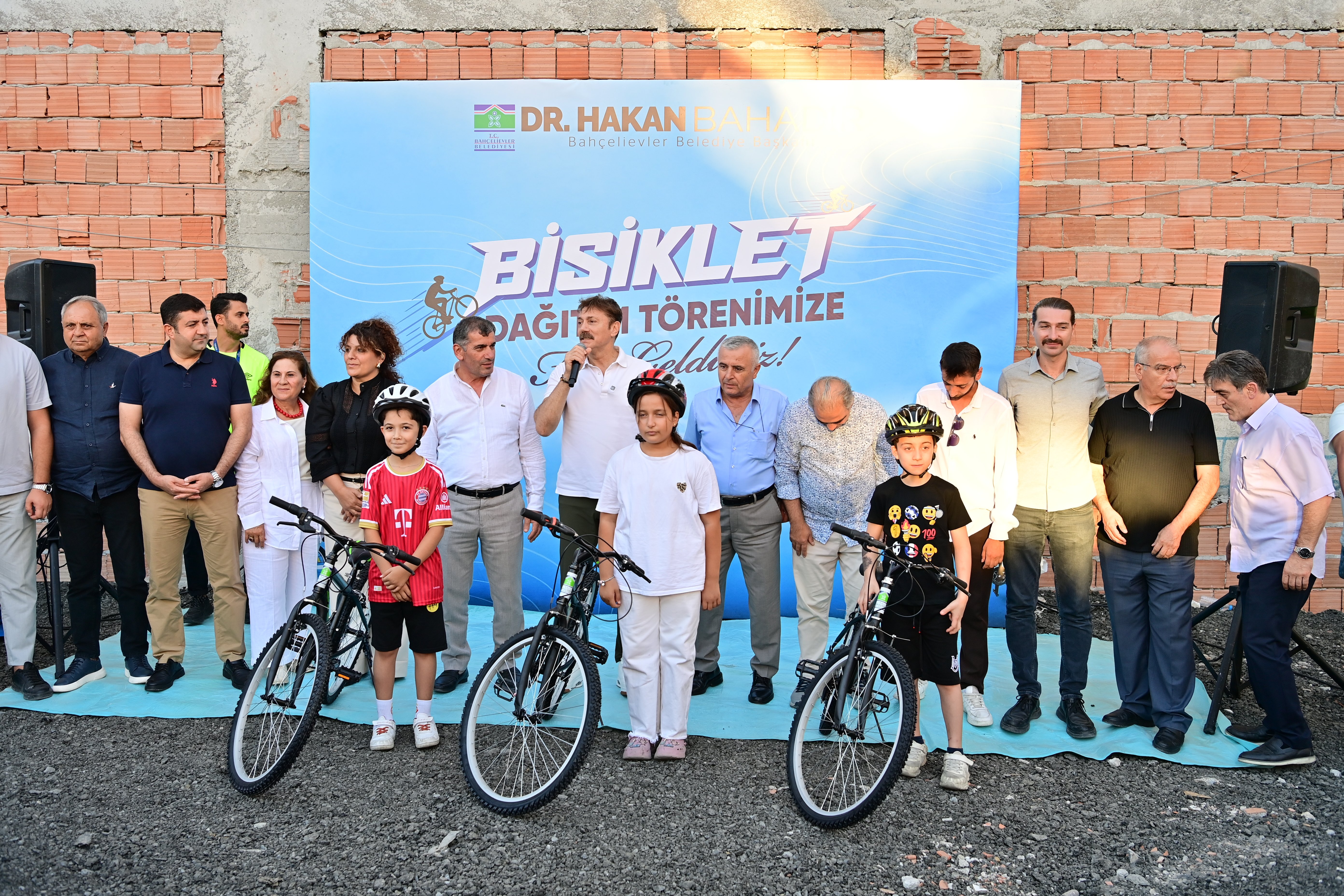 Bahçelievler bisiklet dağıtım töreni