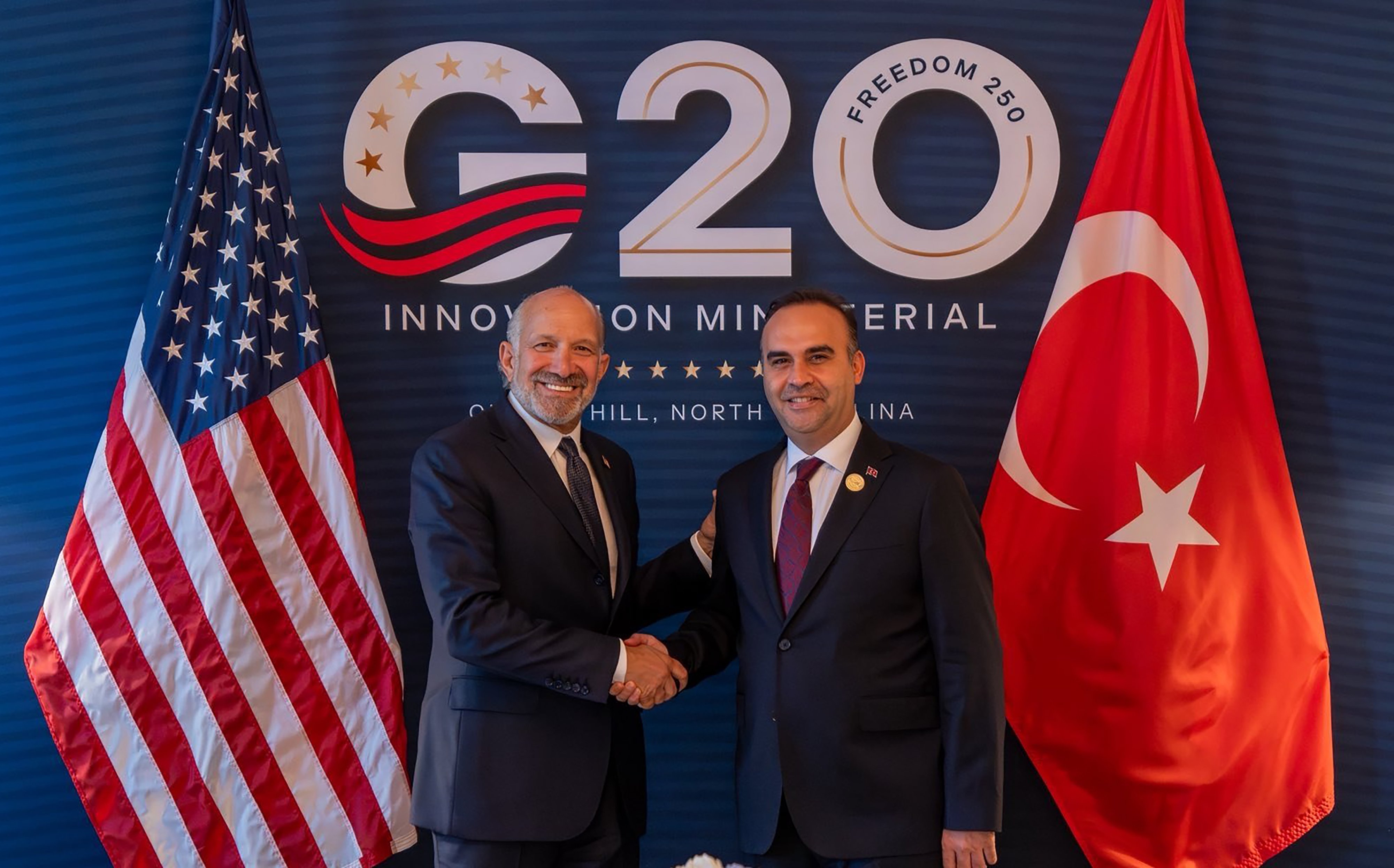 Bakan Kacır G20 HIT-30 yatırım