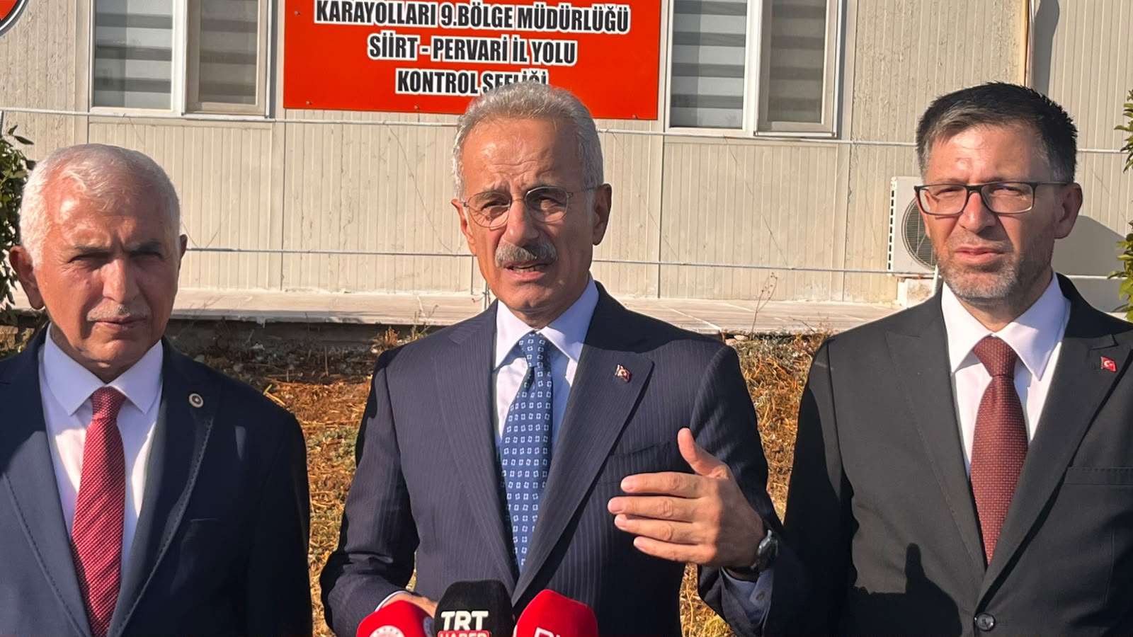 Ulaştırma ve Altyapı Bakanı Abdulkadir Uraloğlu