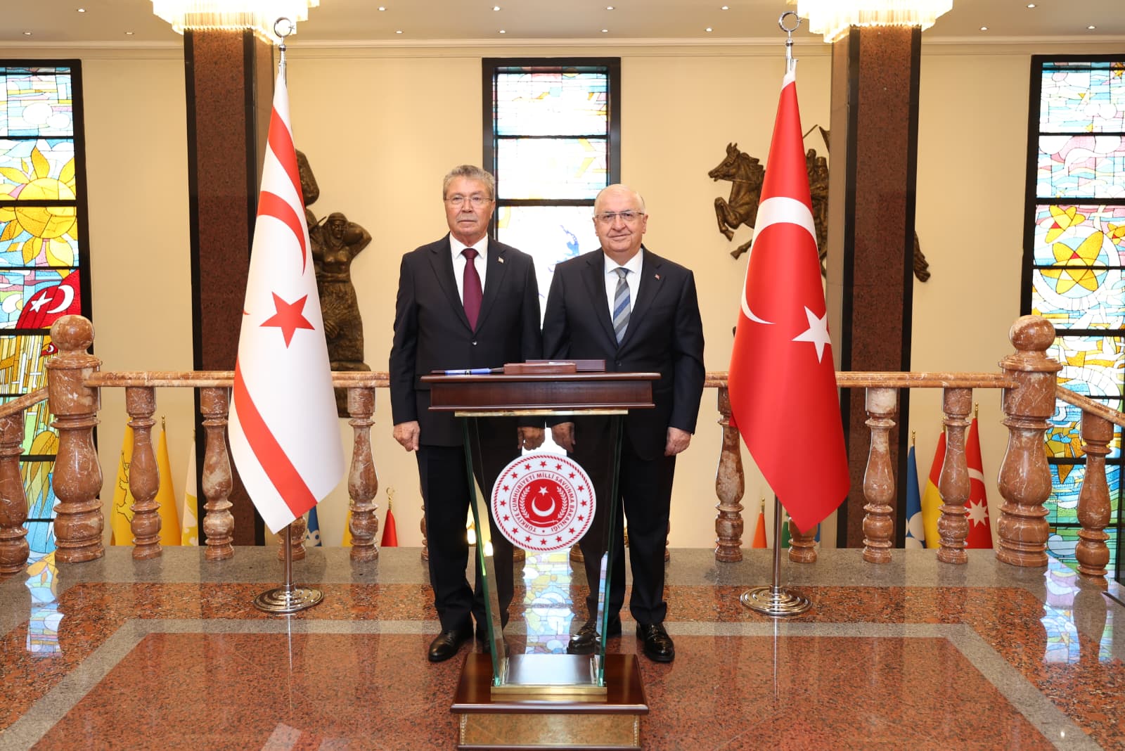 KKTC Başbakanı Ünal Üstel ve Milli Savunma Bakanı Yaşar Güler görüşmesi