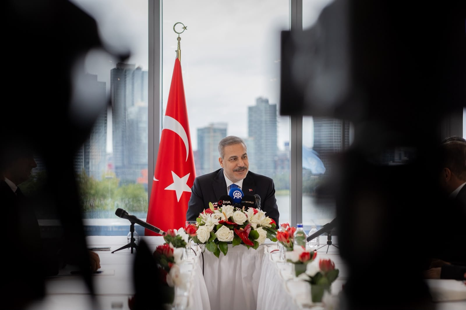 Dışişleri Bakanı Hakan Fidan, BM Genel Kurulu sonrası basın toplantısında konuştu