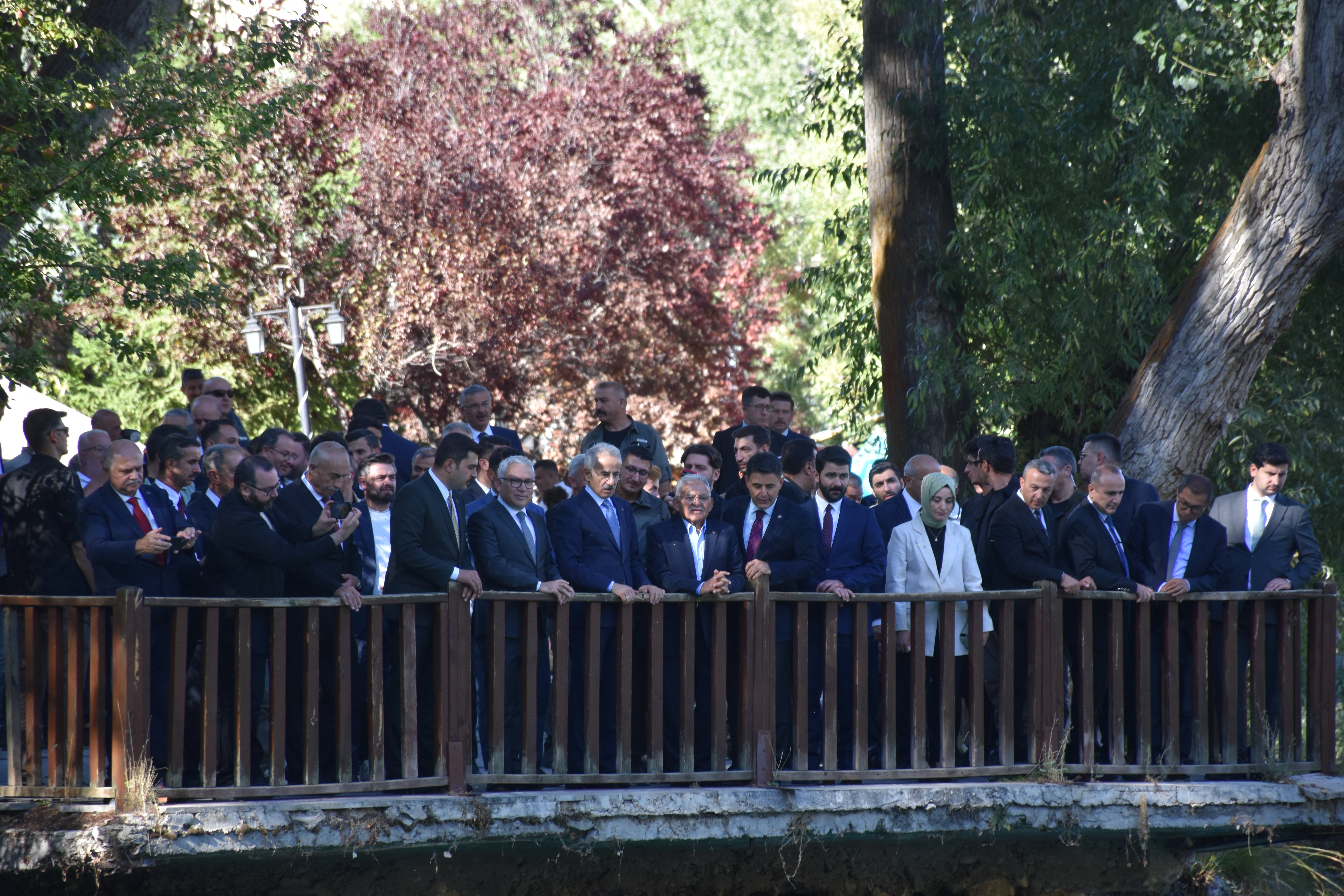 Bakan Uraloğlu vatandaşlarla