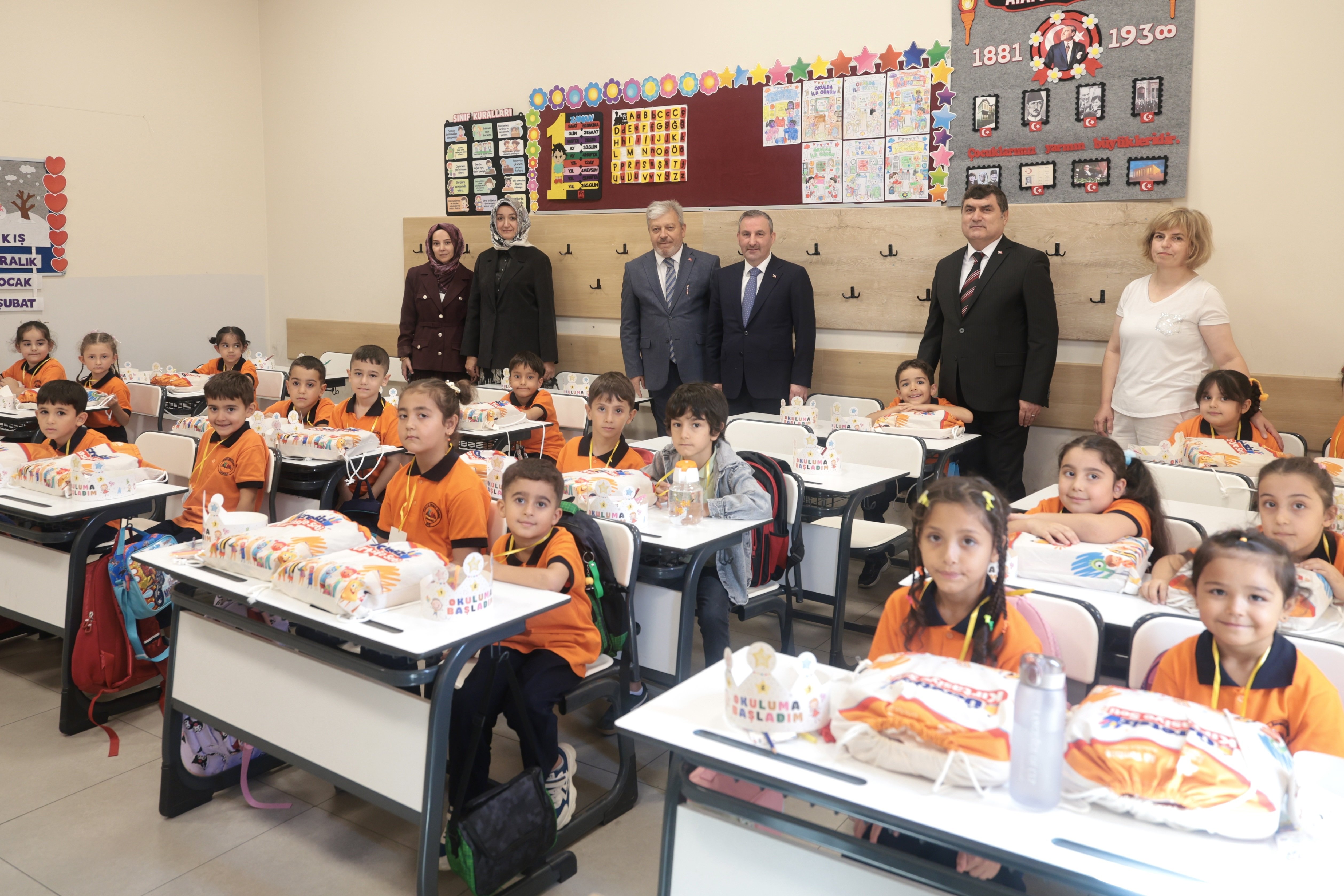 Sultanbeyli Belediyesi kırtasiye seti içeriği