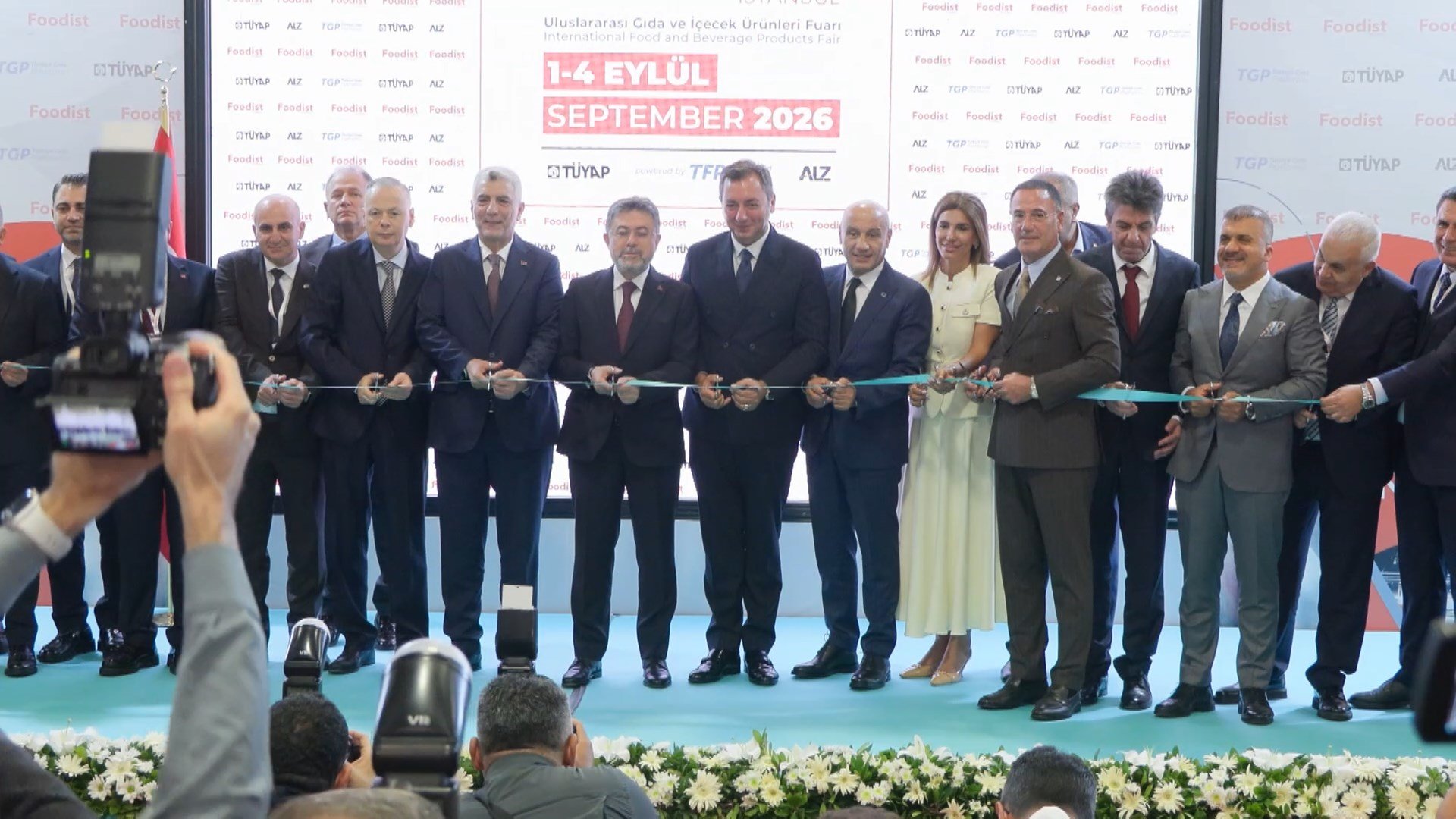 Tarım ve Orman Bakanı İbrahim Yumaklı fuar açılışında konuşma yapıyor