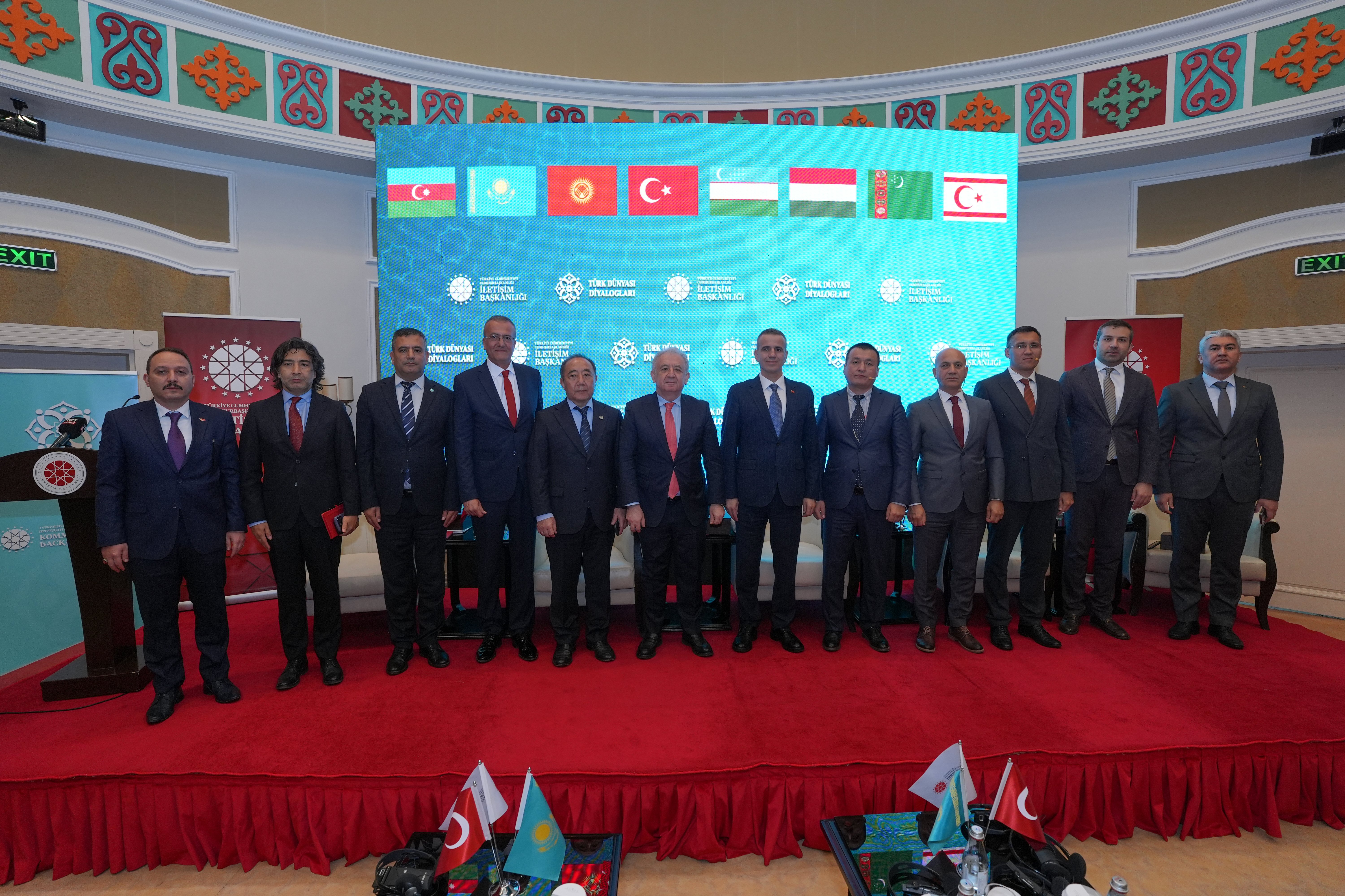 Burhanettin Duran video mesaj Türk dünyası paneli