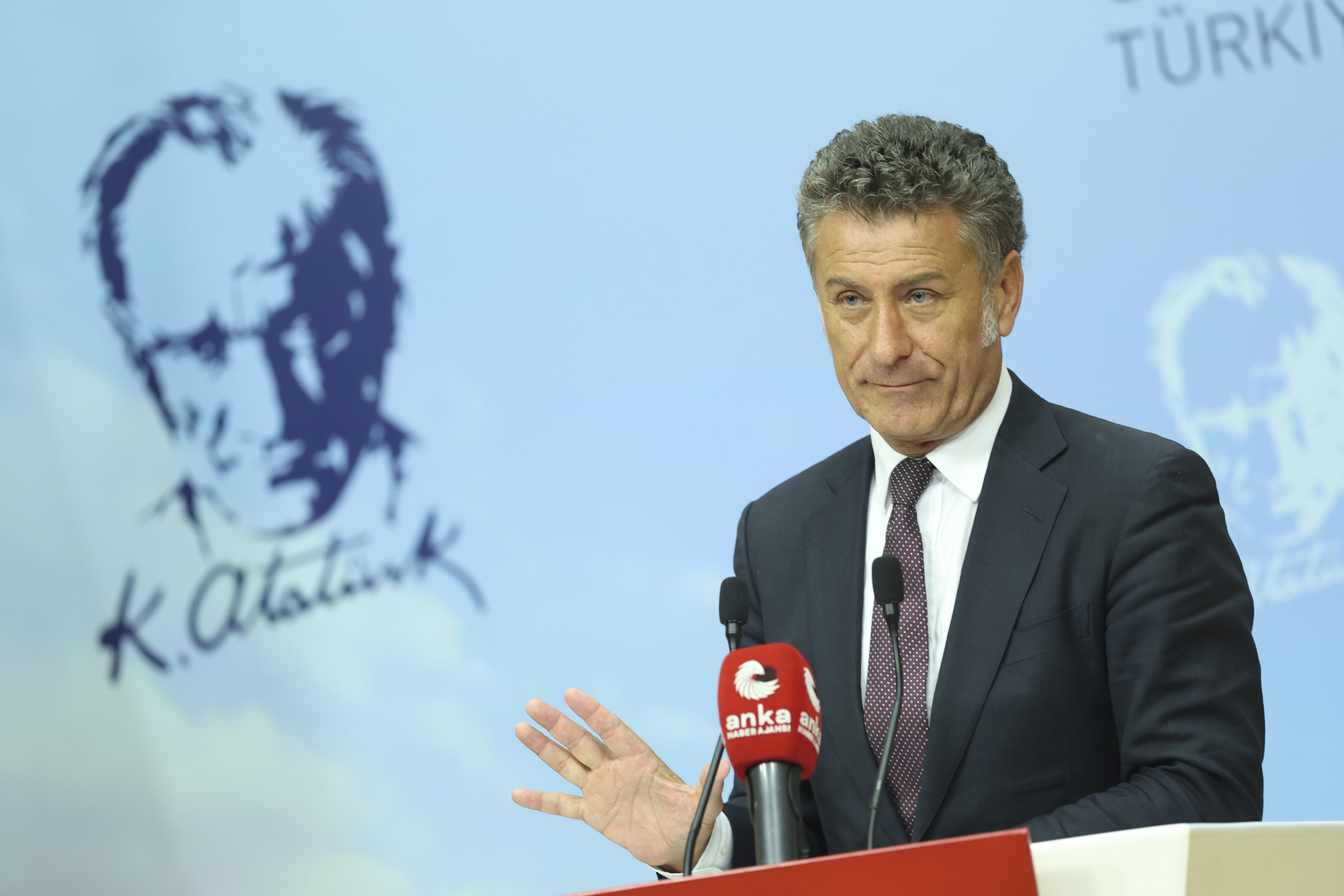 Orhan Sarıbal, OVP eleştirilerini sıraladı