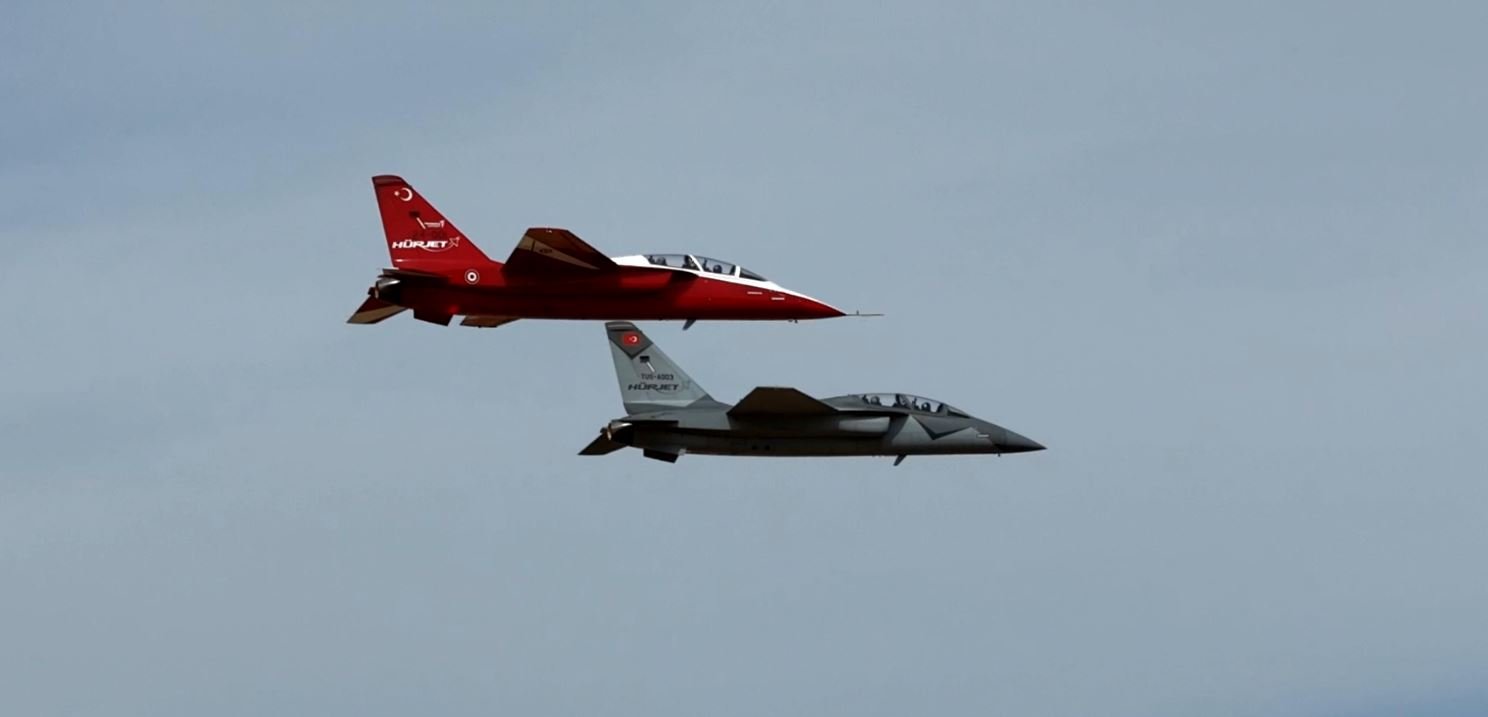 Haluk Görgün ve Orgeneral Dalkıran HÜRKUŞ-2 test uçuşu