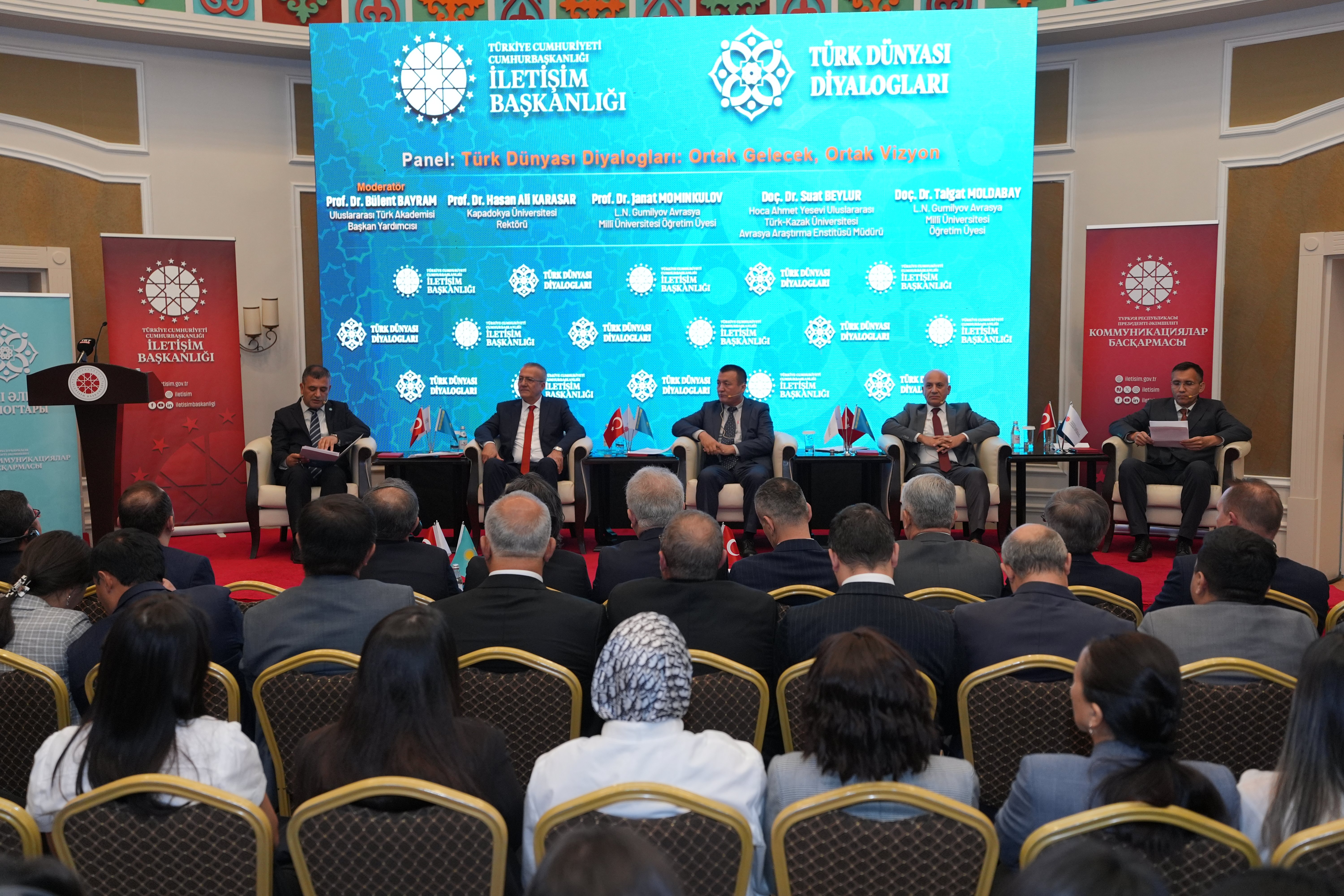 İletişim Başkanlığı Türk Dünyası paneli