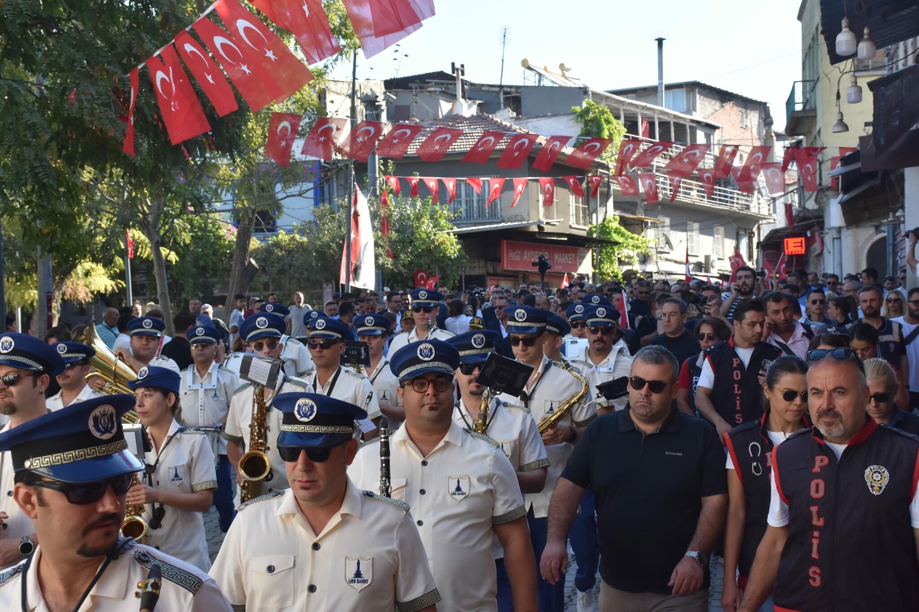 Tamer Osmanağaoğlu Zafer Yürüyüşü