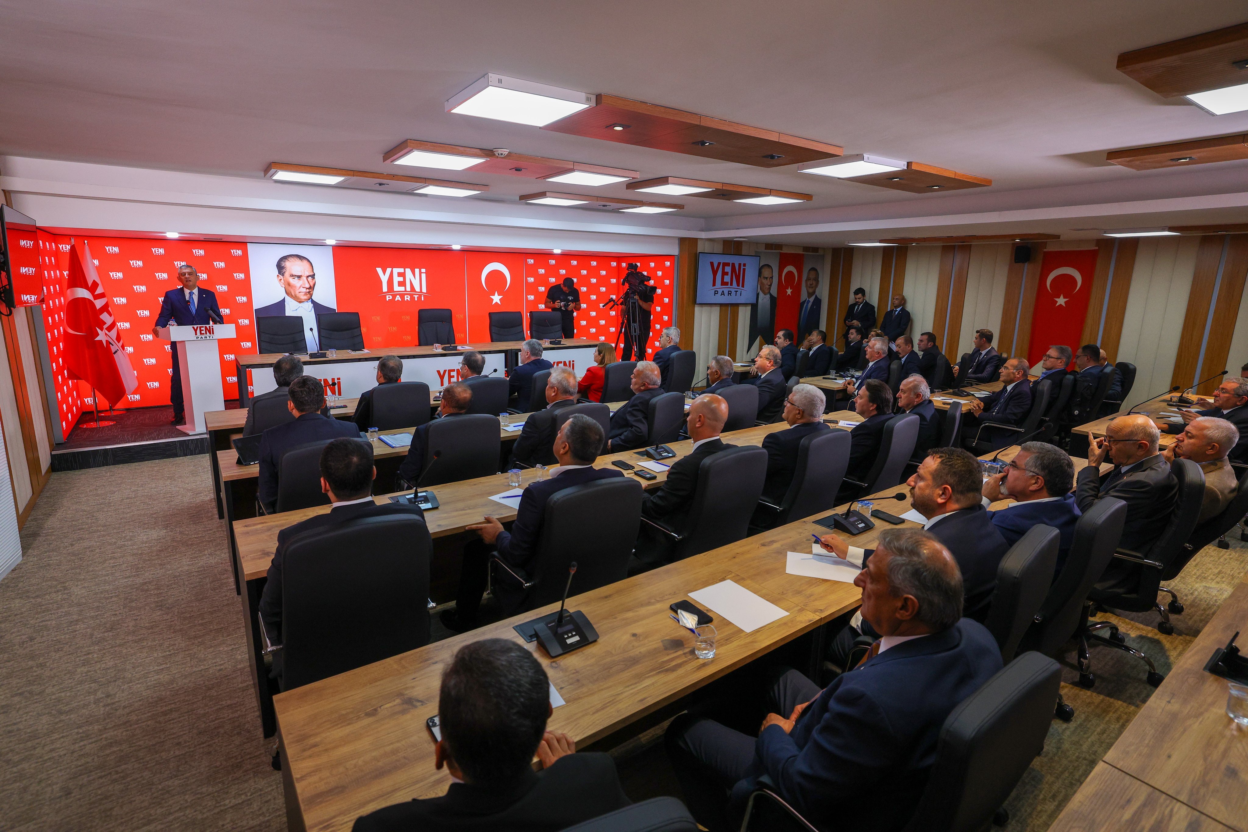 Yeni Parti İl Başkanları Toplantısı katılımcıları
