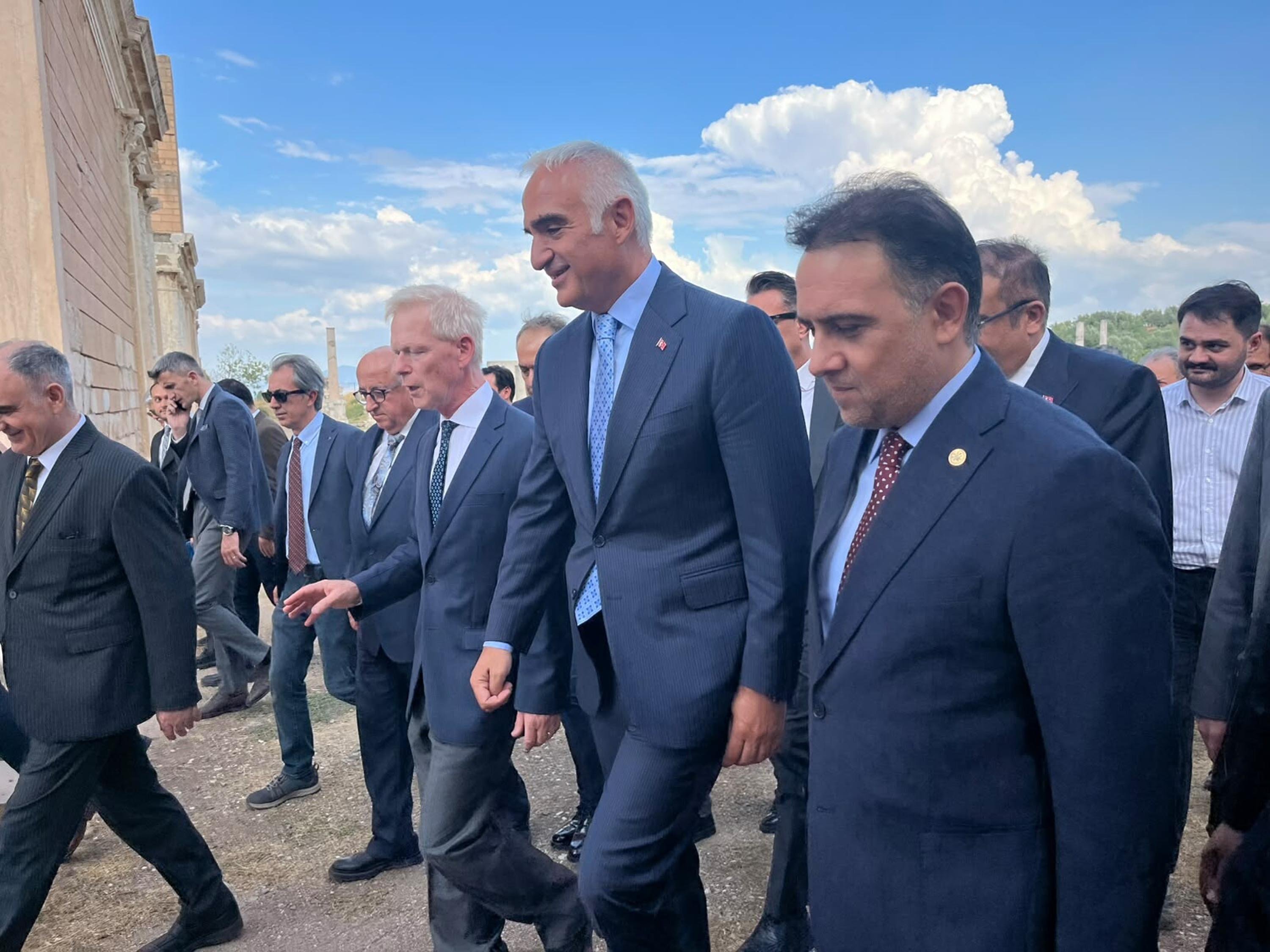 Bakan Ersoy, kültürel mirasın korunmasına yönelik açıklamalarda bulundu