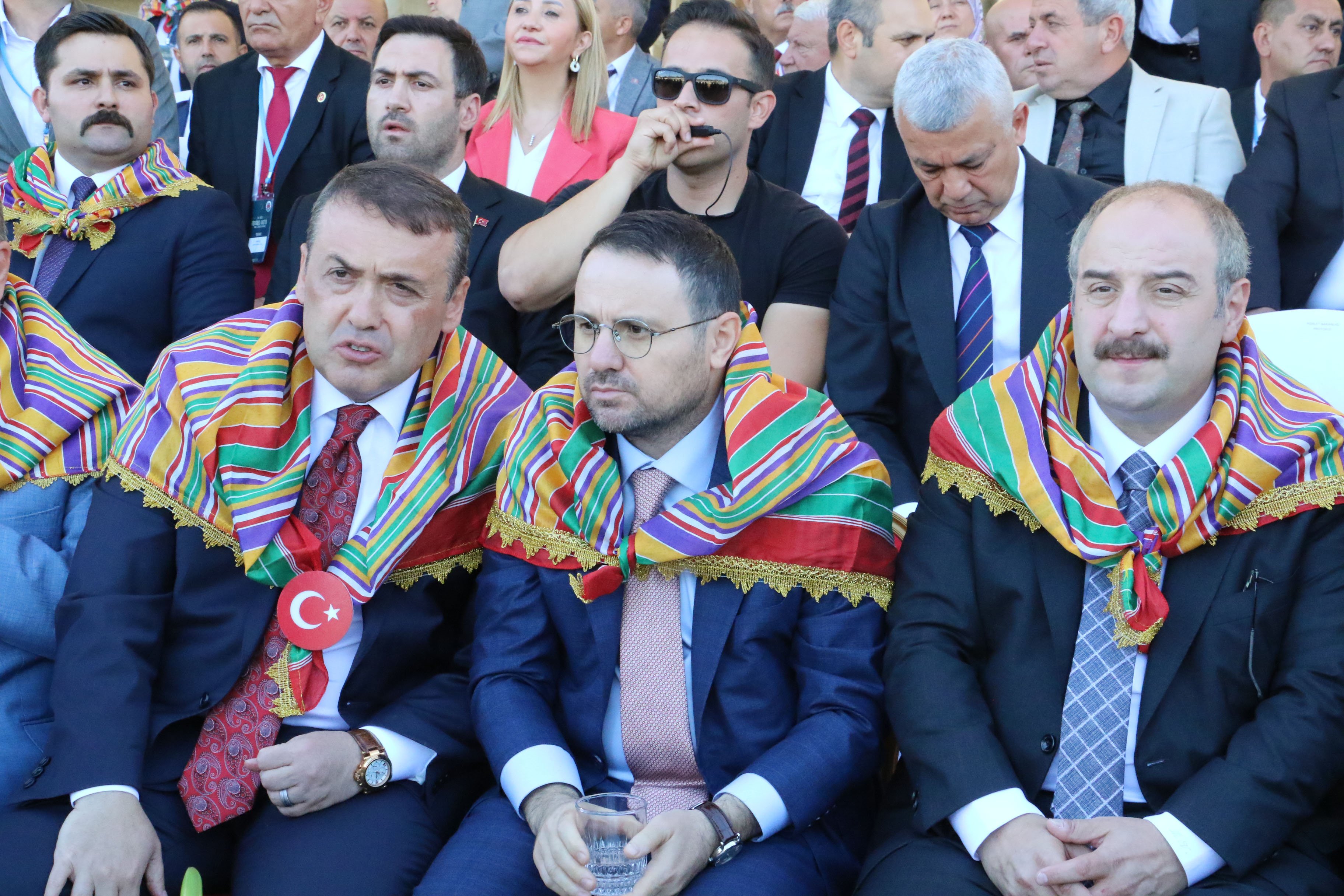 Adalet Bakanı Akın Gürlek Ertuğrul Gazi Türbesi ziyareti